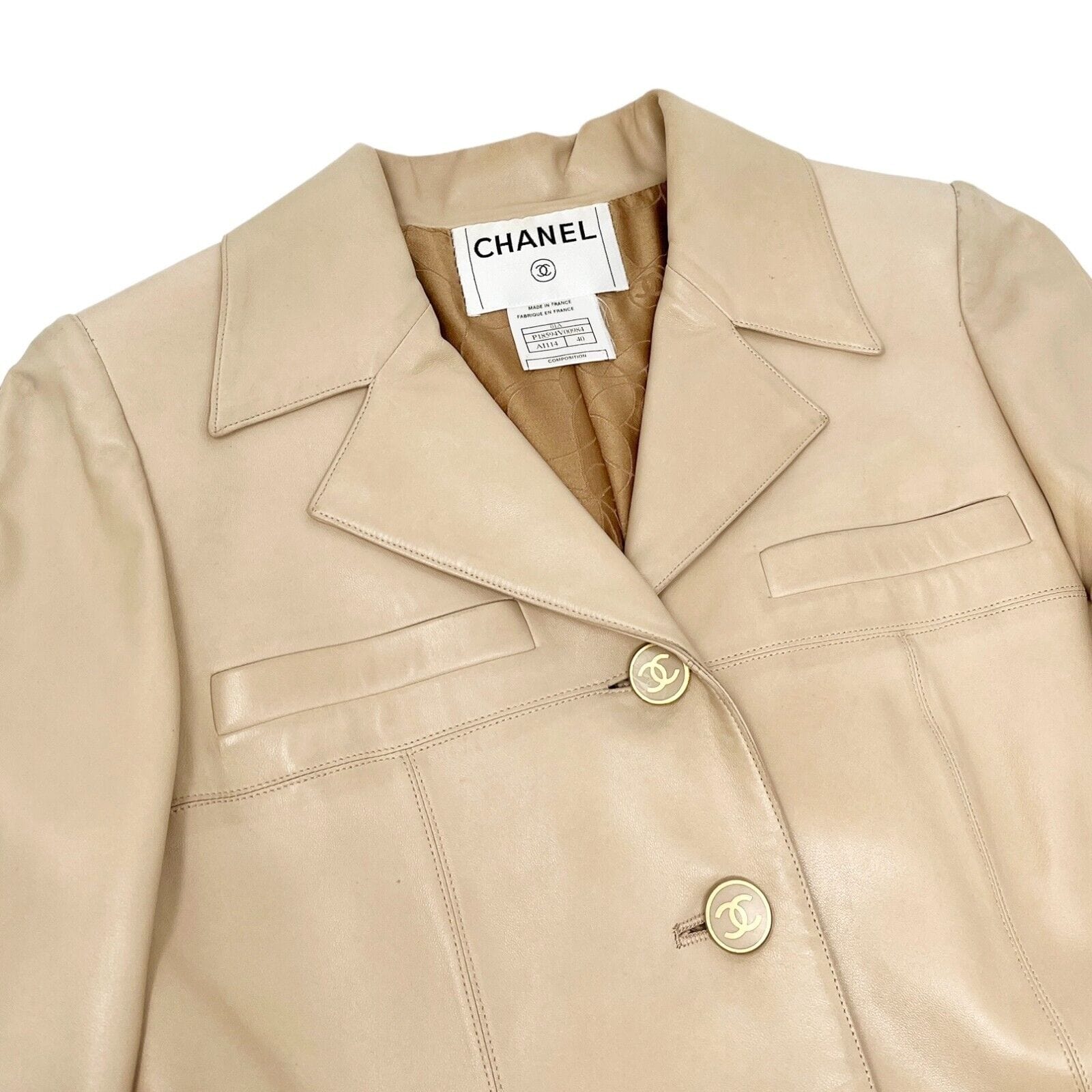 Luxury Promise CHANEL Vintage 01A CC Mark Button Leather Coat #40 Long Jacket Cream Rank AB