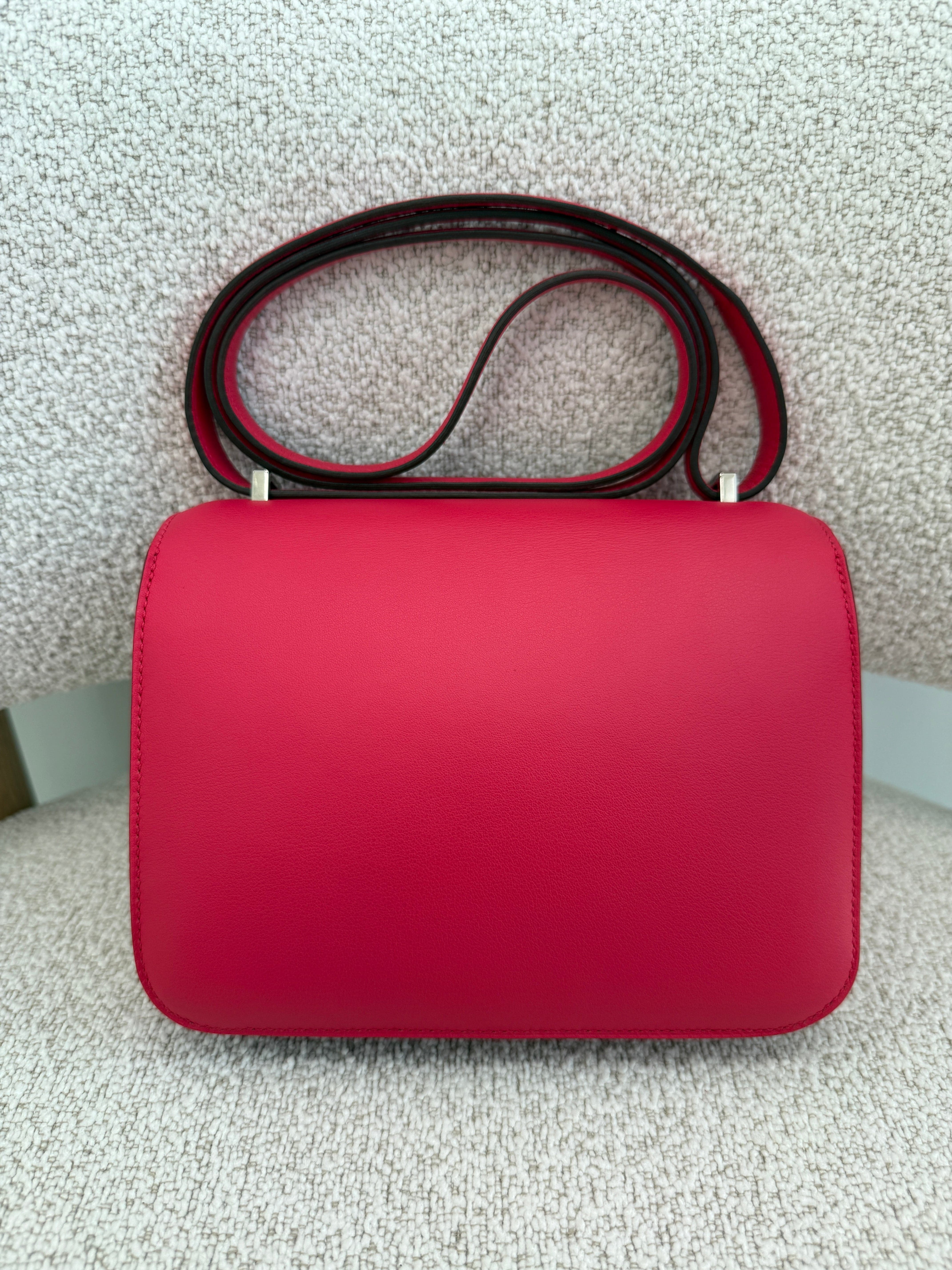 LUXURY PROMISE PRELOVED HERMÈS CONSTANCE 19CM ROSE EXTREME Swift Leather Palladium Hardware