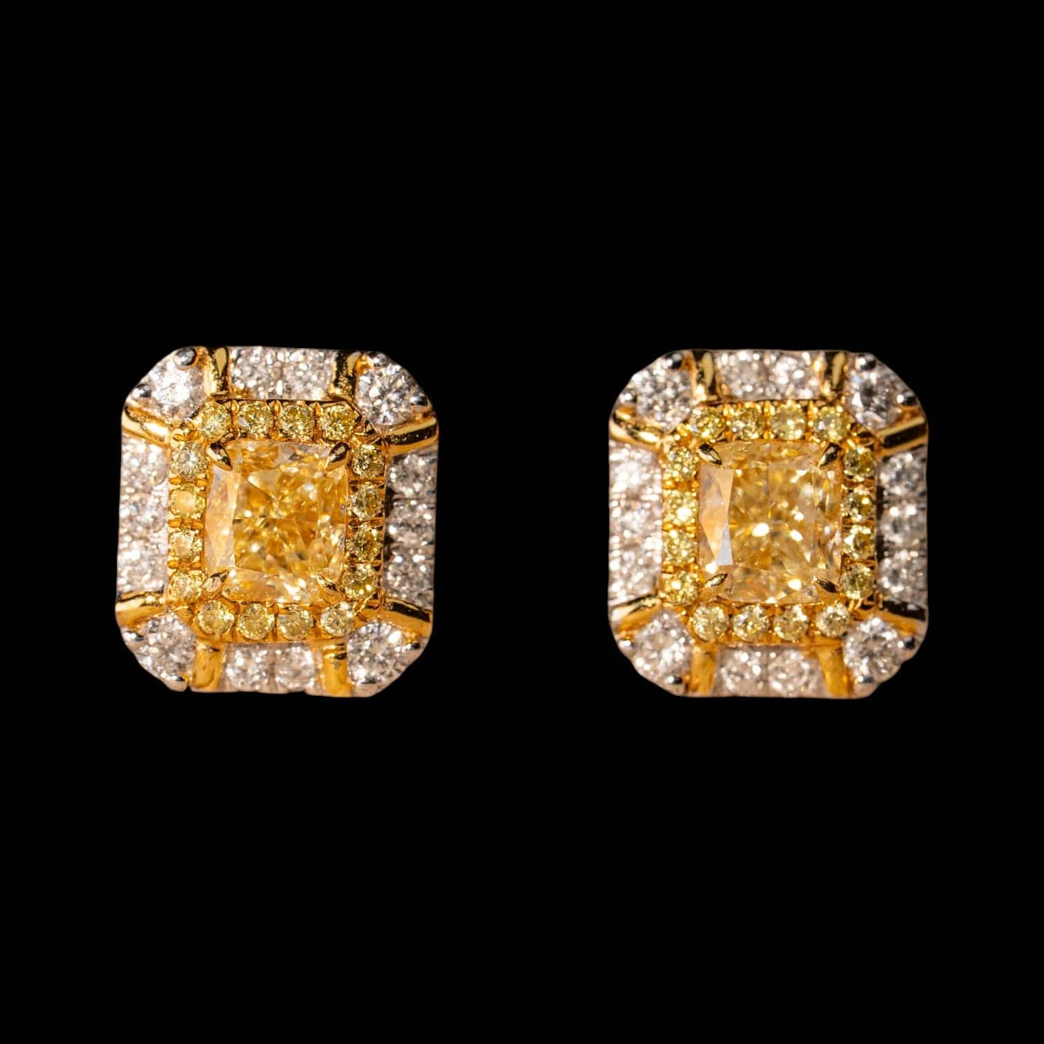 Luxury Promise 0.48ct Yellow Diamond & 0.301ct Natural Diamond Earrings set in 18K Gold