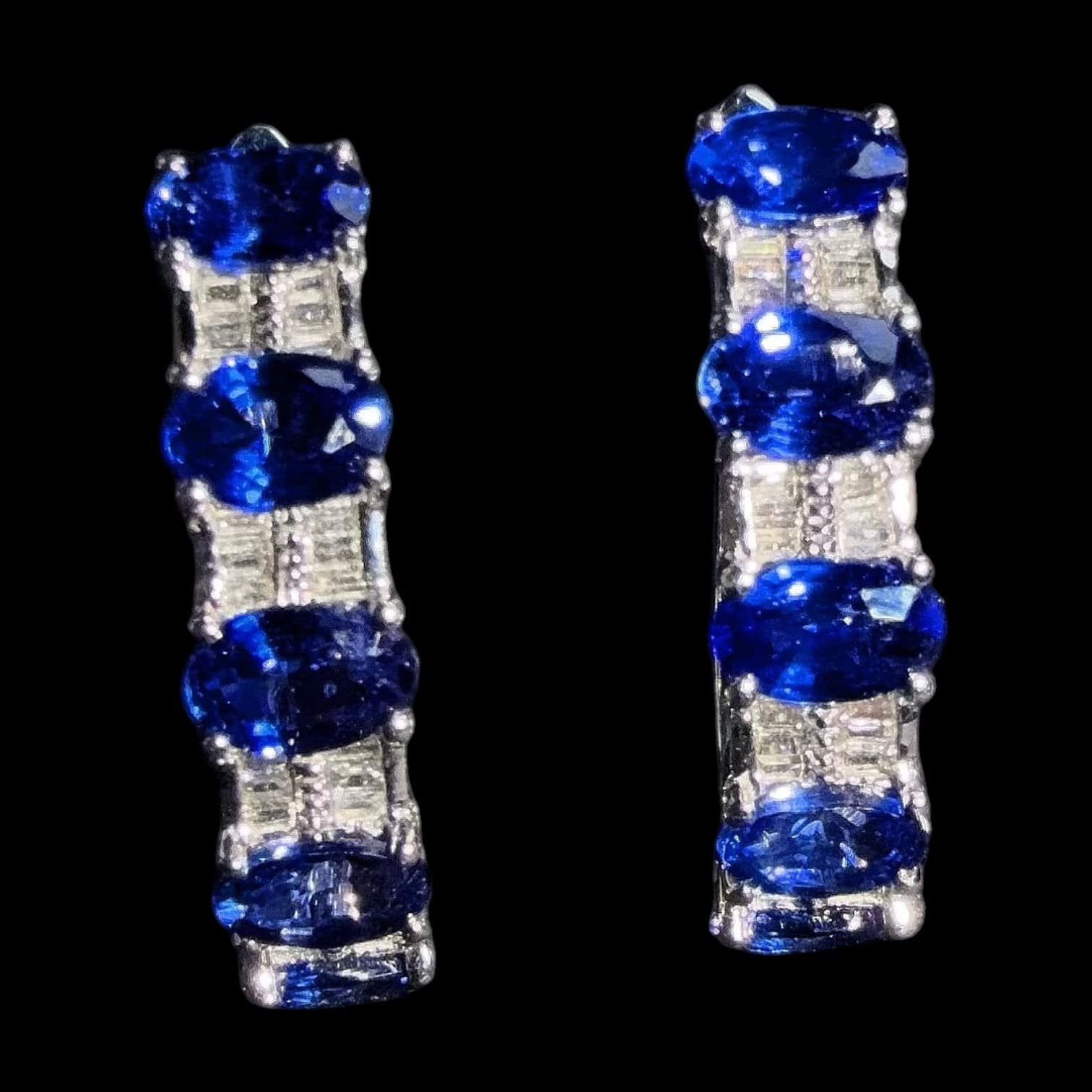 Luxury Promise 5.74ct "Royal Blue" Sri Lanka Royal Blue Sapphire & 0.283ct Diamond Earrings set in 18K Gold