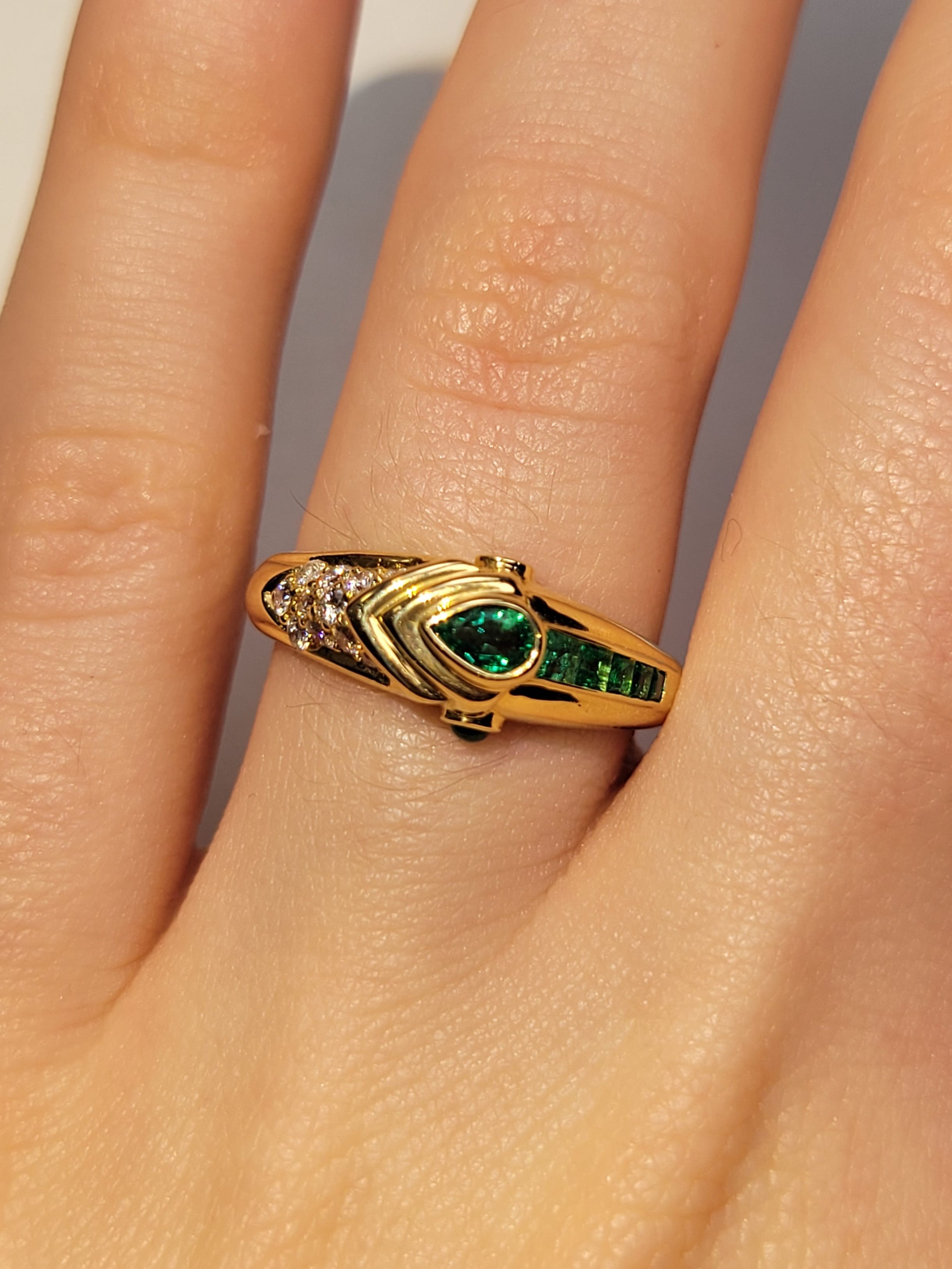 Luxury Promise Emerald&Diamond Band in 18K / E0.34ct / D0.16ct (7us) 3898 JJC0549