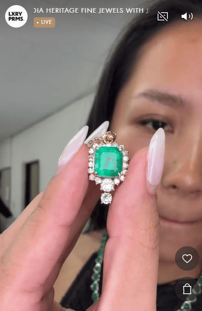 Luxury Promise Emerald Necklace in 18K / 6.2g, E3.25ct, D0.97ct 0622A JJC0490