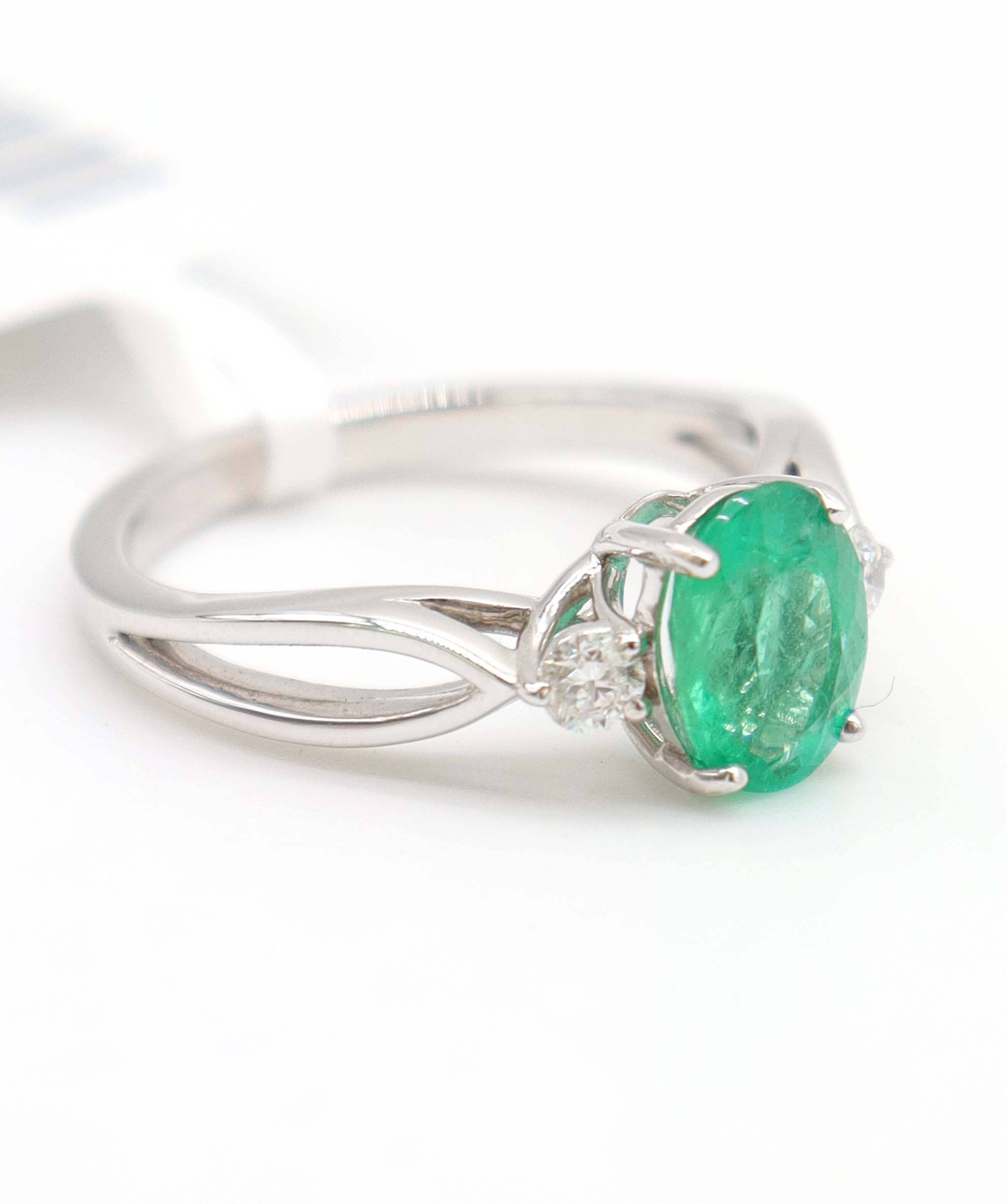 Luxury Promise 1.11ct Emerald & Diamond Ring in 18K White Gold DXBCS5097