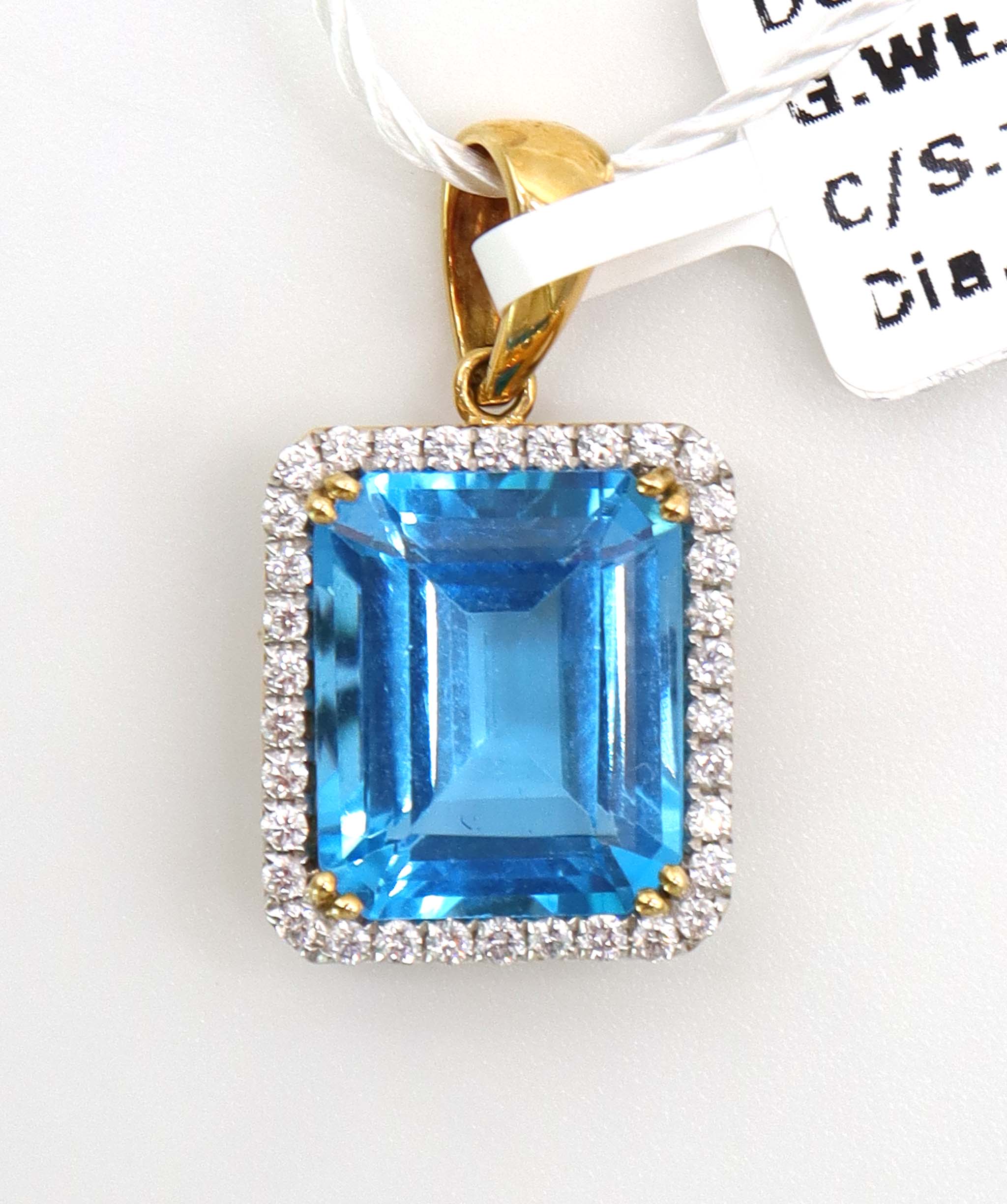 Luxury Promise 6.74ct Blue Topaz Diamond Pendant in 18K Yellow Gold DXBCS5078