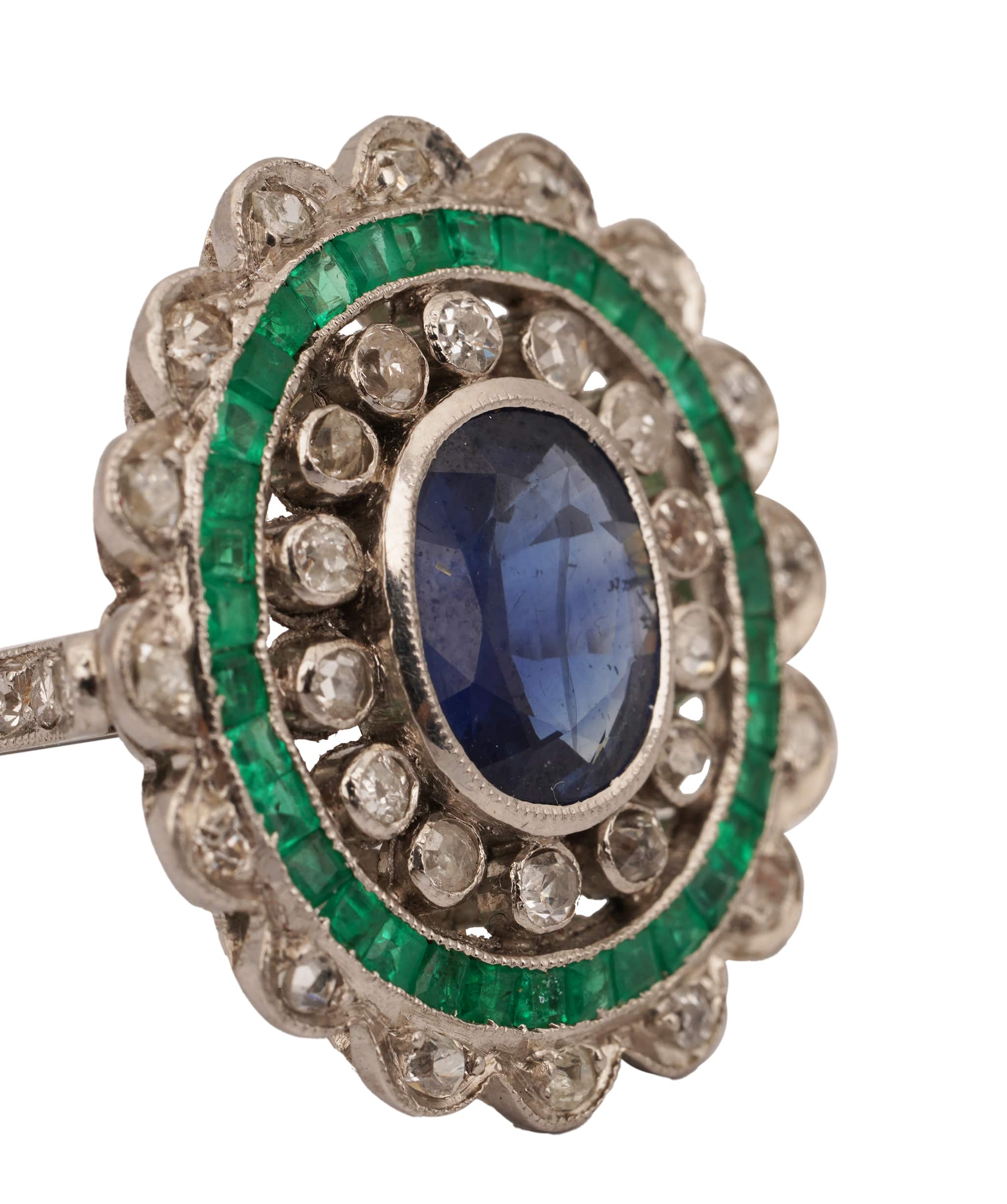 Luxury Promise CALIBRE EMERALD AND SAPPHIRE RING RC1