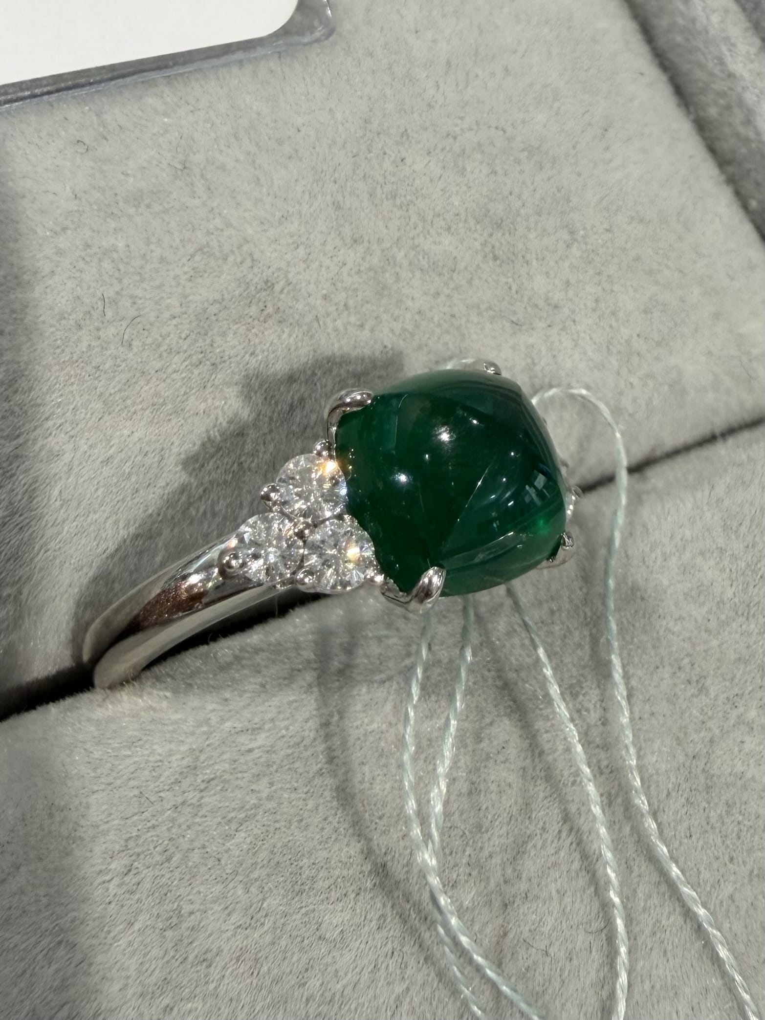 Luxury Promise COL VVG Emerald Sugarloaf Diamond Ring in Pt900 / E3.13ct / D0.36ct 0504 JJC0967