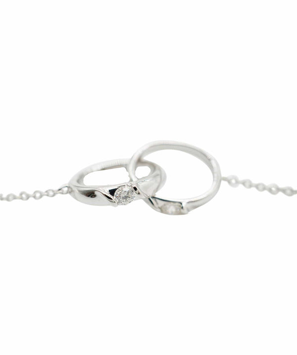 Luxury Promise Innerlocking diamond-set white gold hoop bracelet 18K  AHC1335