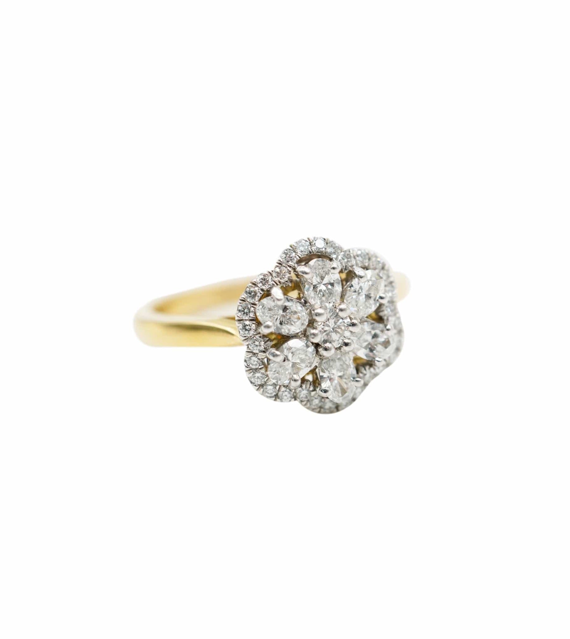 Luxury Promise Oval-cut diamond cluster ring 0.73 carat total 18K YG AHC1484