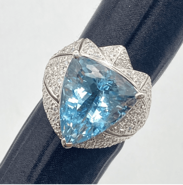 Luxury Promise Pt900 Aquamarine Ring AQ12.73 D0.55 24.2g NGL US 6.5 55564