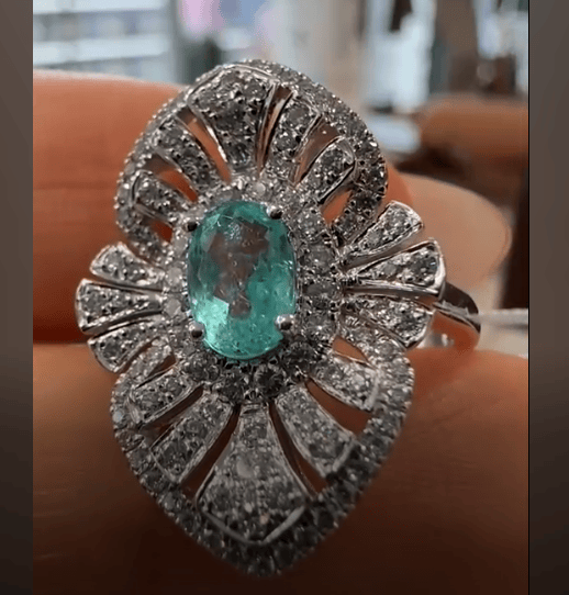 Luxury Promise PT900 Paraiba Ring PRT 0.833 DA 0.53 7.7g Other analysis Normal K 26-40448-0