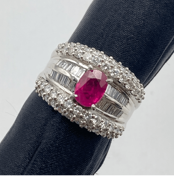 Luxury Promise Pt900 Ruby Ring R1.2 D1.47 17.1g Medium US 6 55546
