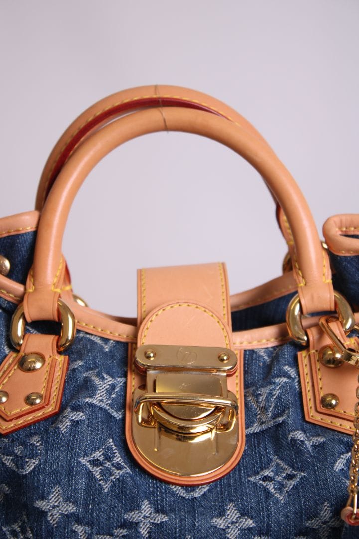 LUXURY PROMISE Louis Vuitton Mini Pleaty & Pouch Bag Denim