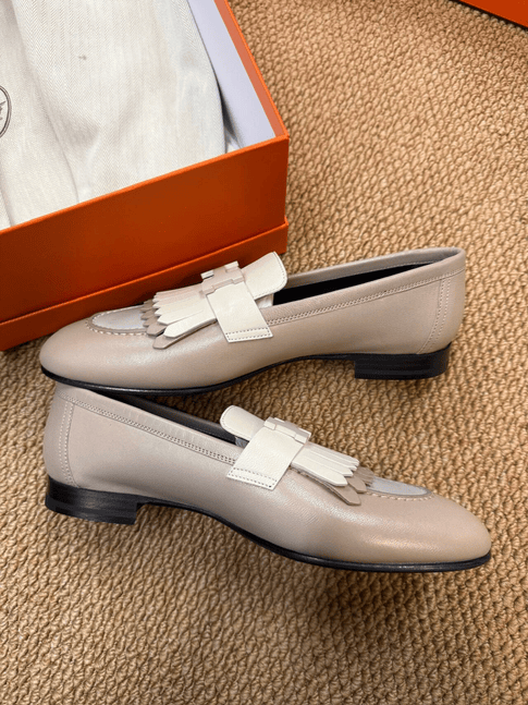 Luxury Promise Hermès Beige Fringe Loafersn size 37.5
