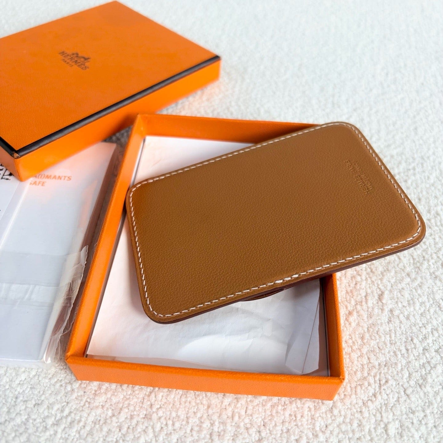 Luxury Promise Hermès Elephant Motif Magnetic Card Holder