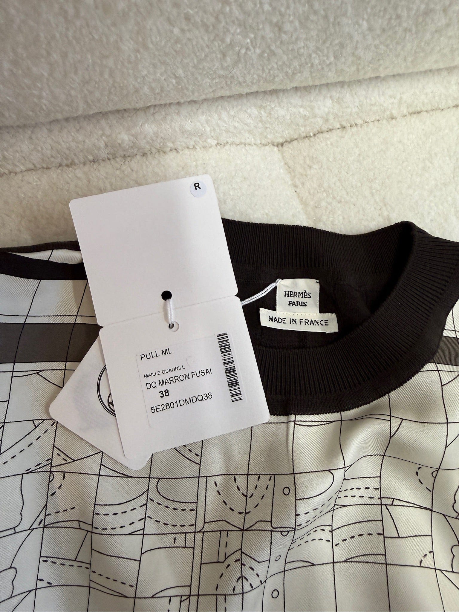 Luxury Promise Hermès Harness Print Sweater - Black Ivory