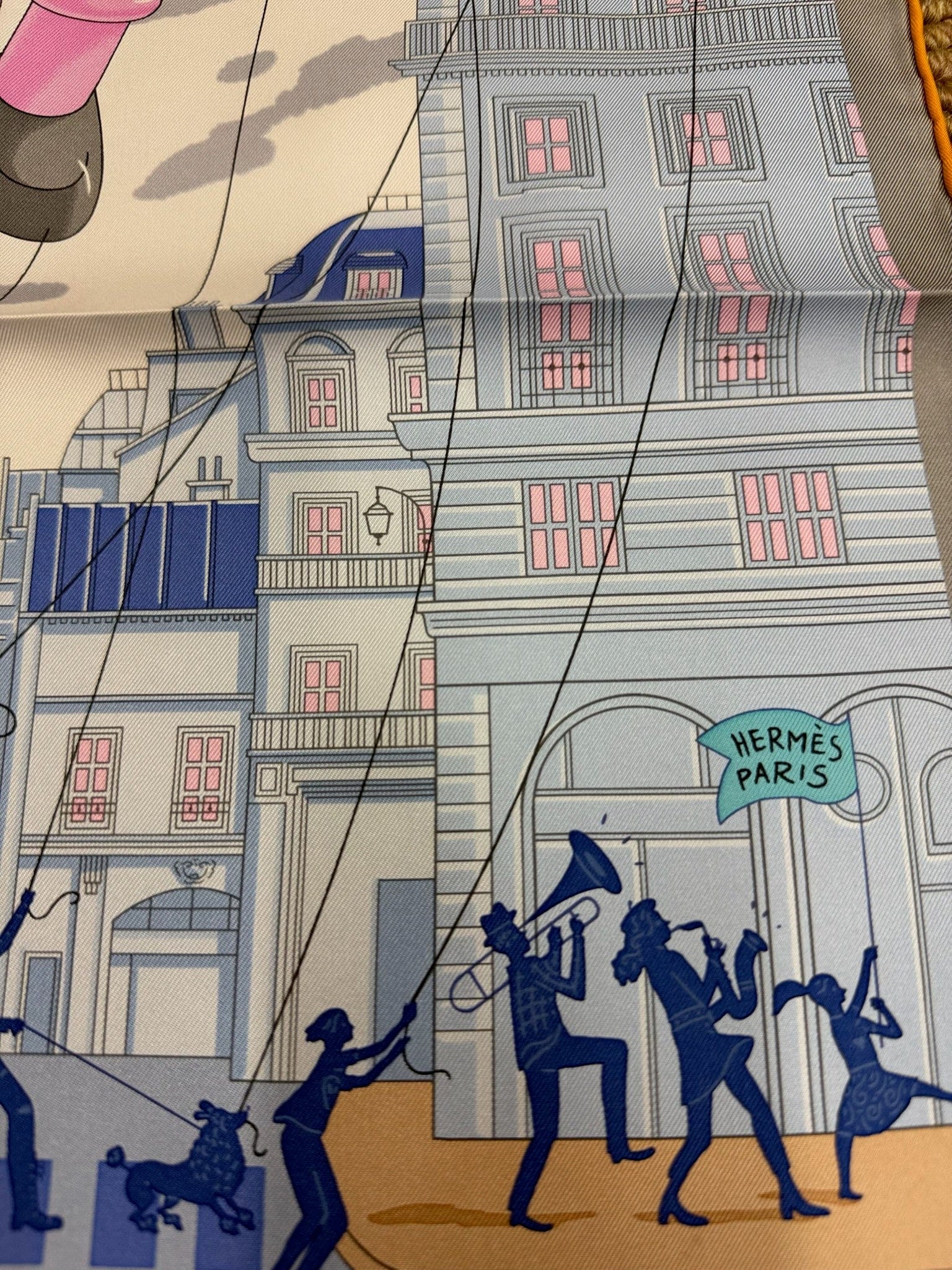 LUXURY PROMISE Hermès "Hermès Parade" 90cm Silk Scarf – Whimsical Balloon & Parade Motif – 2024 Autumn/Winter Collection