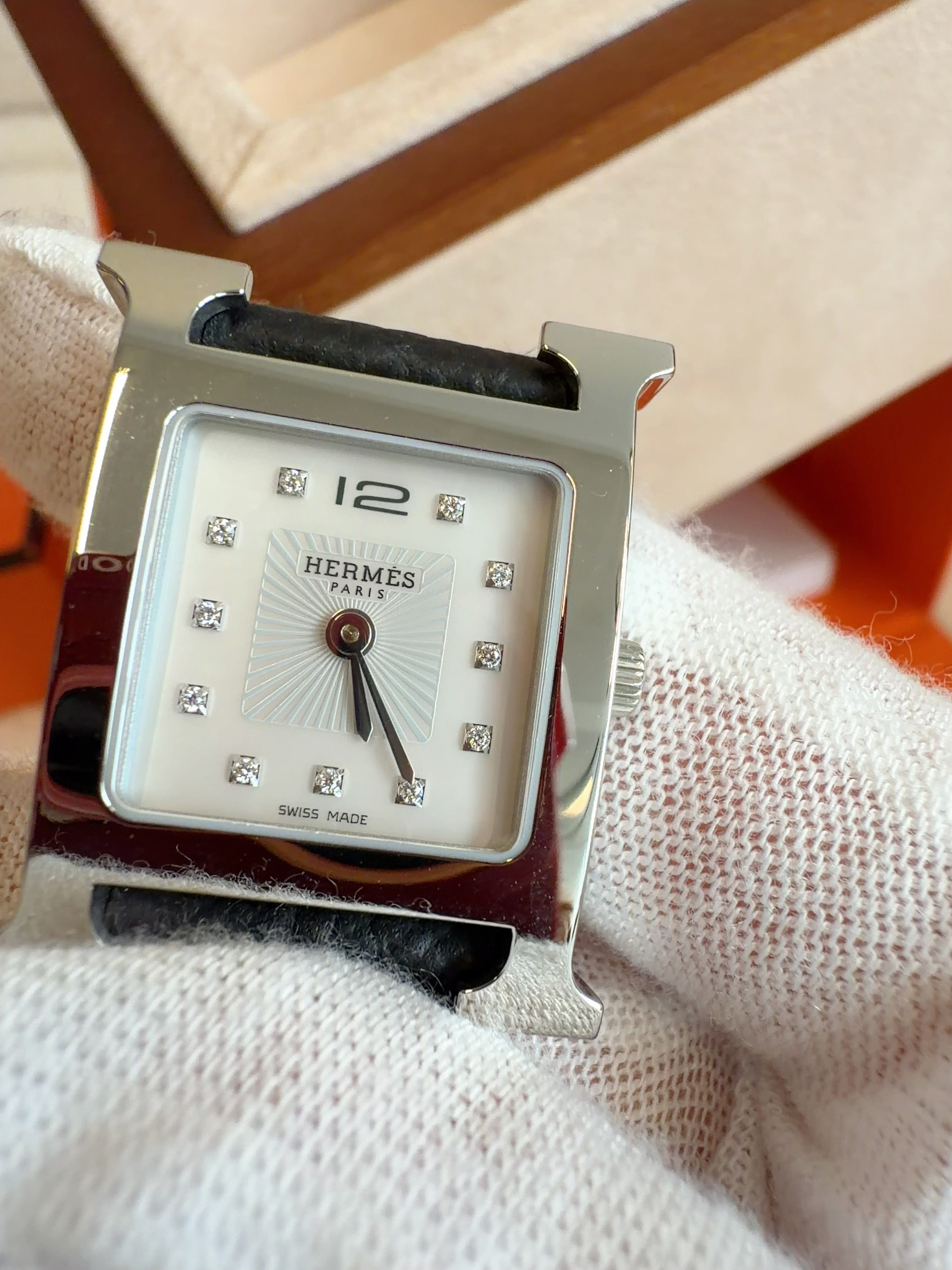 Luxury Promise Hermes Heure H watch, Small model, 25 mm
