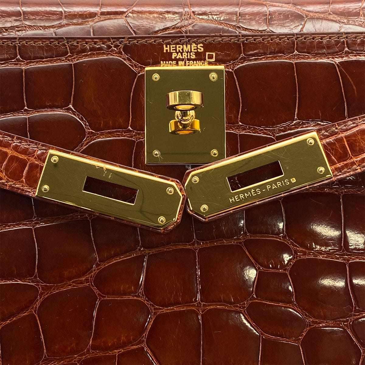 LUXURY PROMISE HERMES KELLY 28 SELLIER MIEL CROCODILE ALLIGATOR HAND SHOULDER BAG 1992 CIRCLE V GOLD HARDWARE 90325601