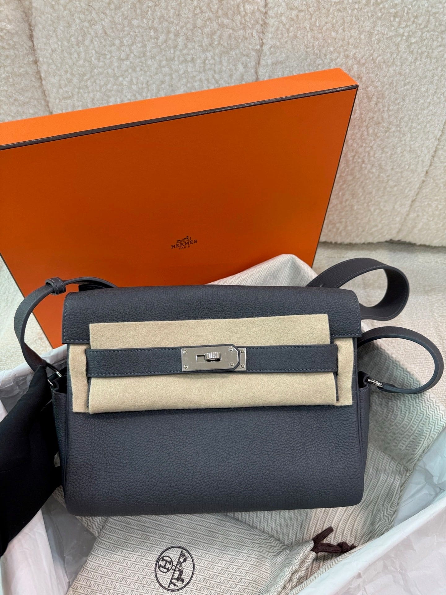 LUXURY PROMISE Hermès Kelly Messenger Adoris Togo Leather – Stamp K