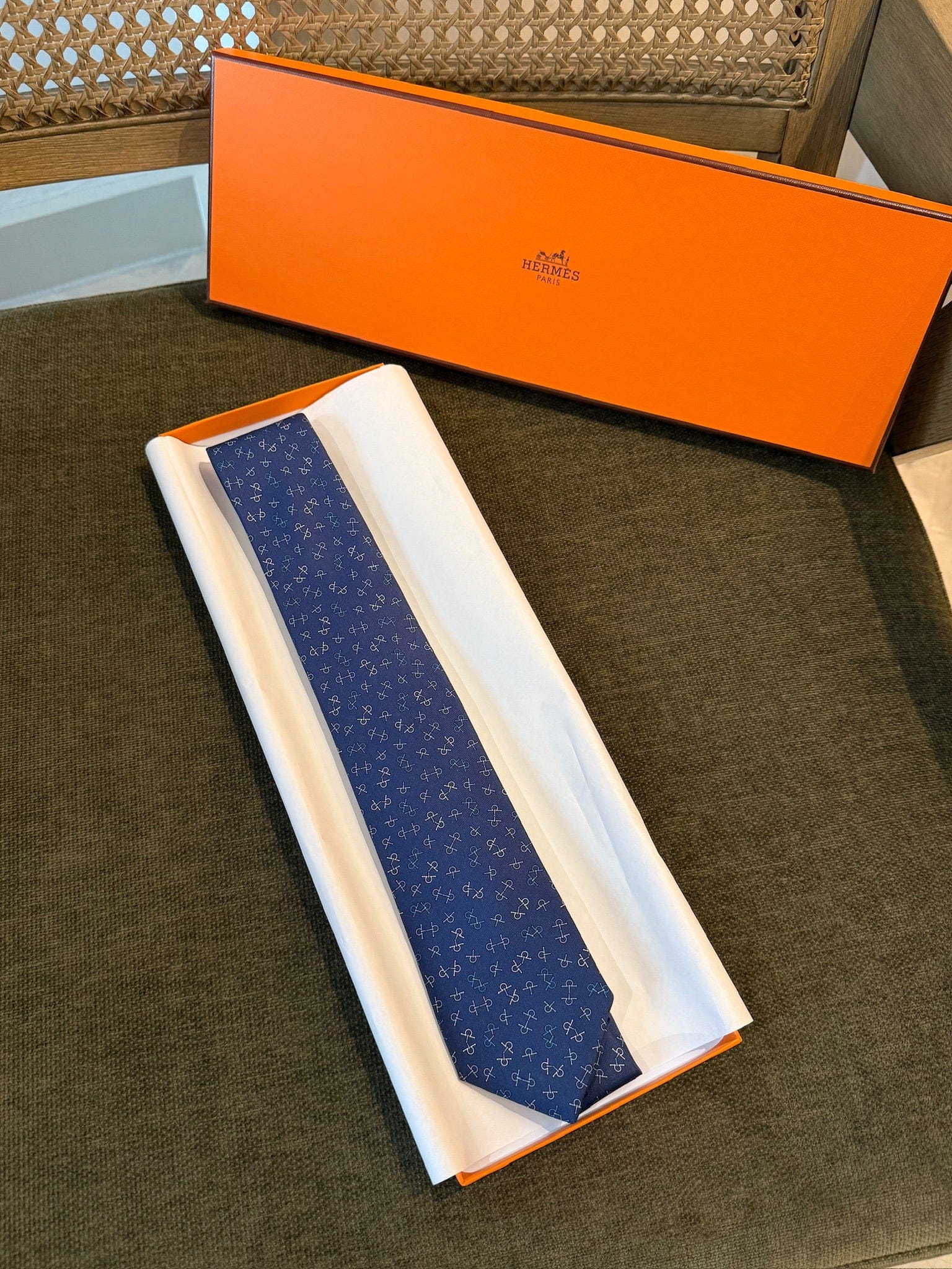Luxury Promise Hermès Silk Tie Blue Micro Pattern Classic Necktie