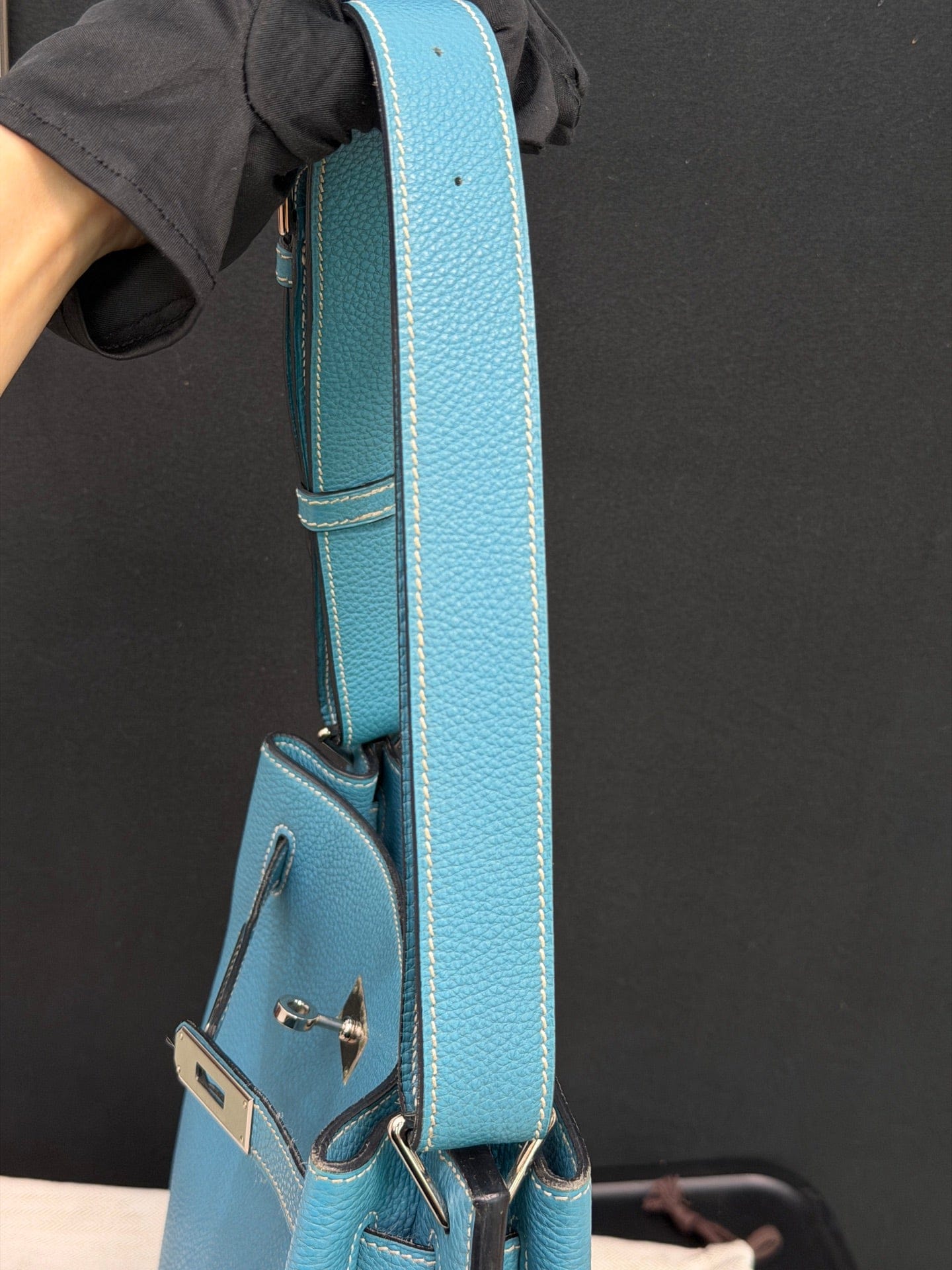 LUXURY PROMISE Hermès So Kelly 22 Bleu Jean Epsom Palladium Hardware (L Stamp) – Pristine Original Condition