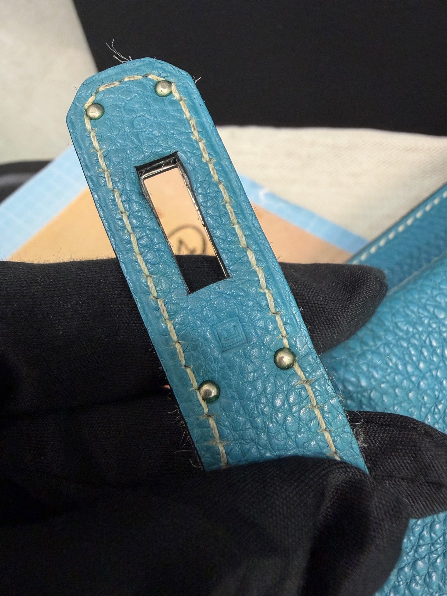 LUXURY PROMISE Hermès So Kelly 22 Bleu Jean Epsom Palladium Hardware (L Stamp) – Pristine Original Condition