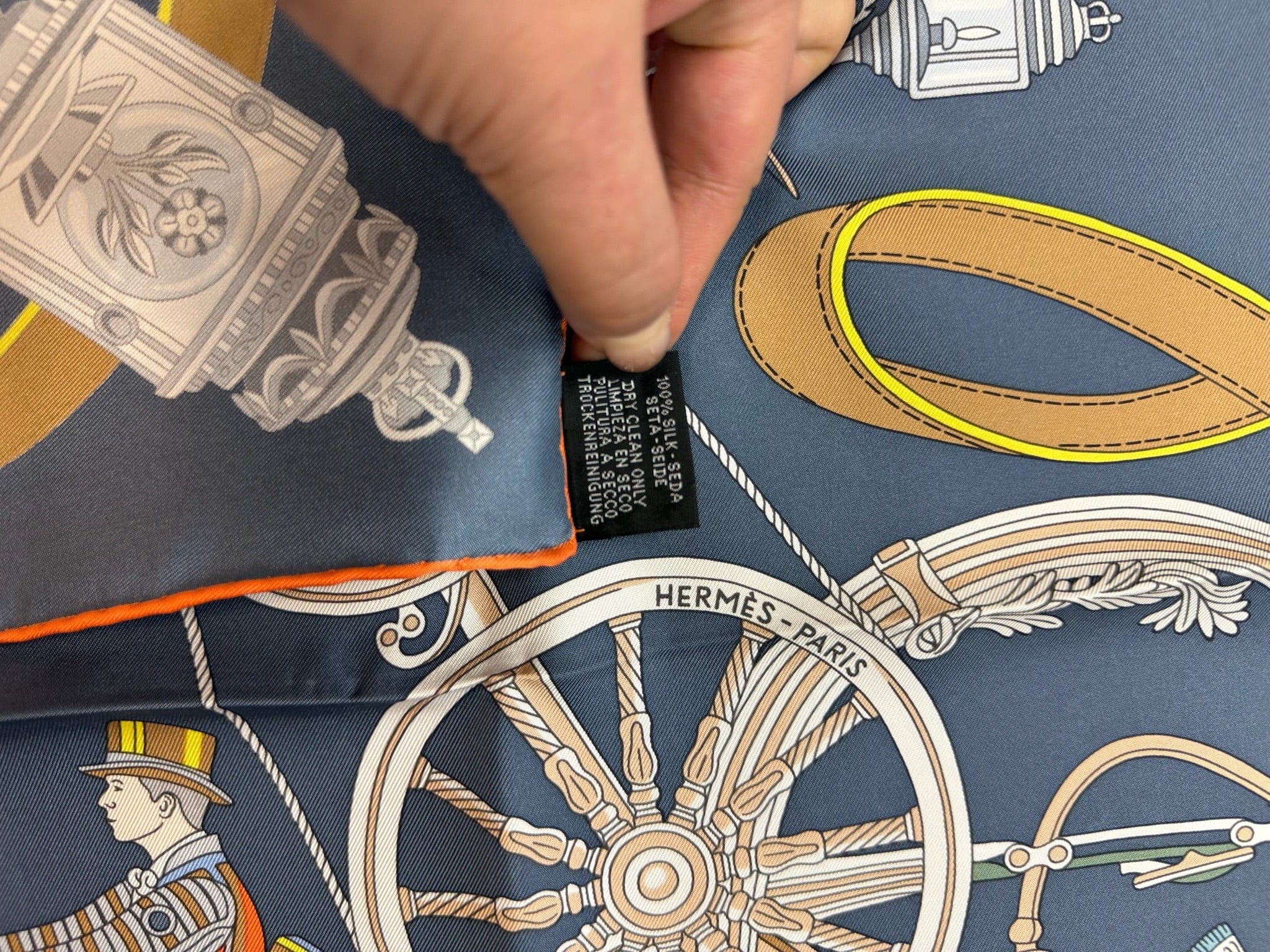 LUXURY PROMISE Hermès “Stately Wheels” 90cm Silk Scarf