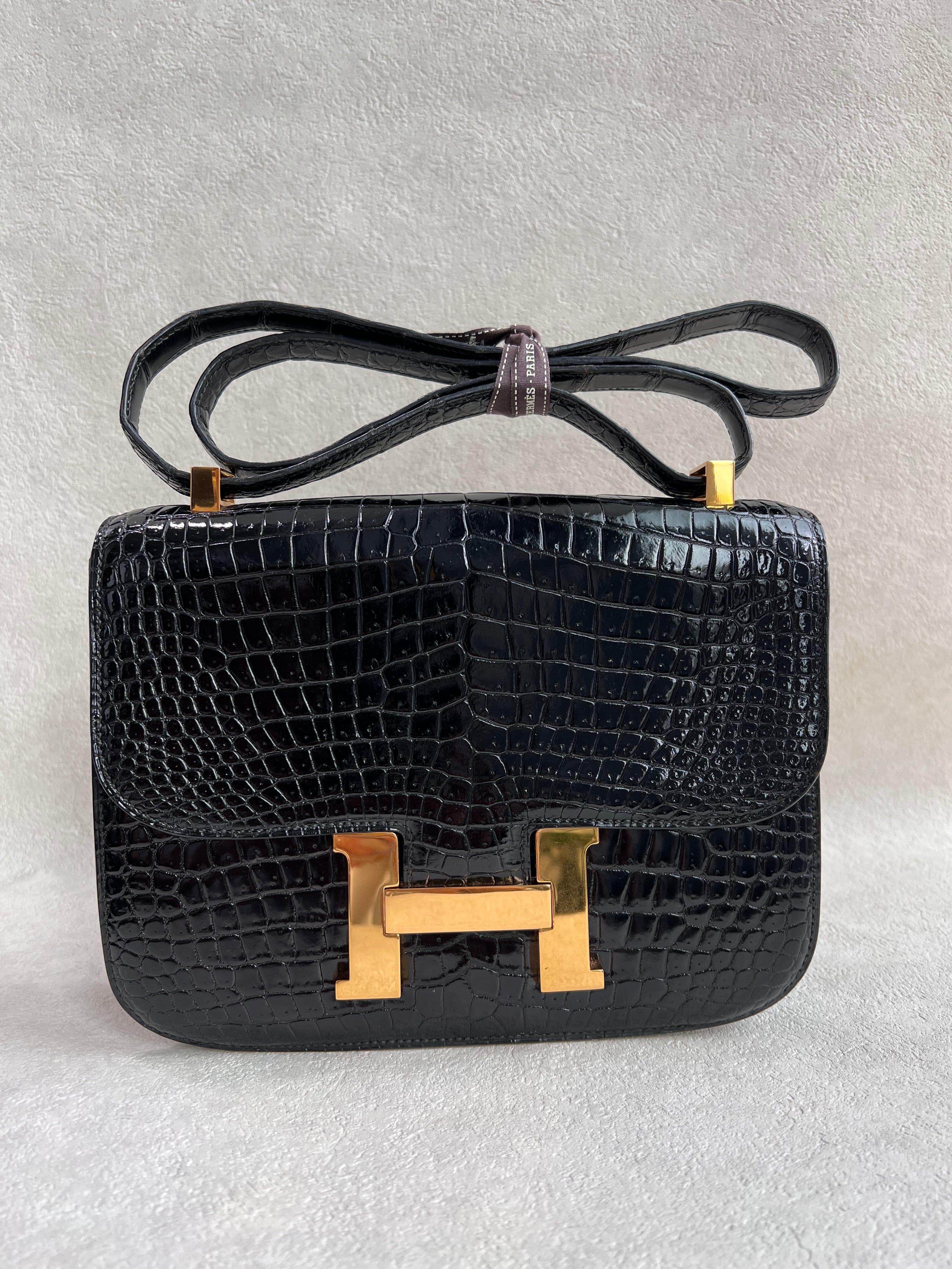 Luxury Promise Hermes Vintage Constance 23 Black Crocodile GHW #C SYCYB1137