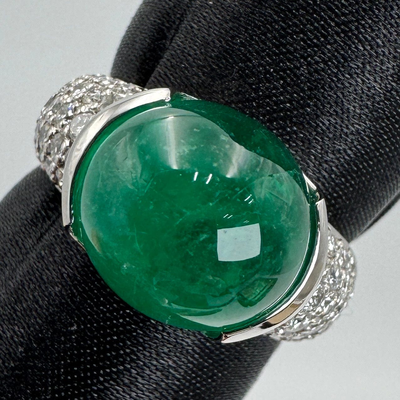 Luxury Promise Japan 41812 Pt900 Emerald Ring E7.25 D0.794 9.6 GRJ