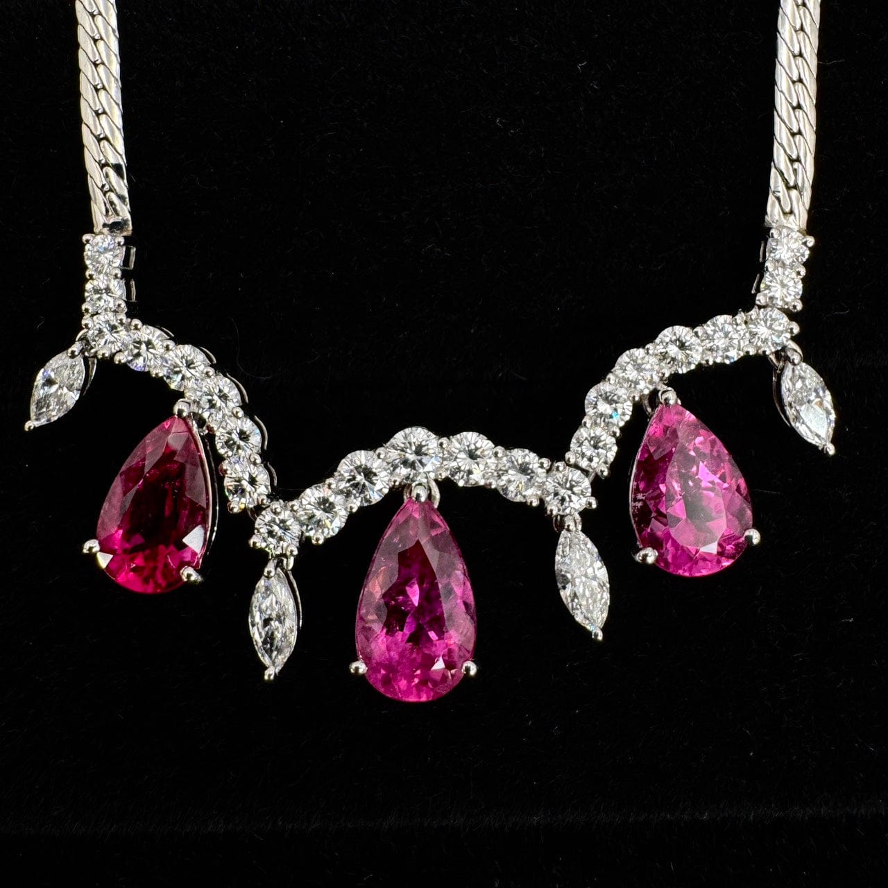 Luxury Promise Japan 45397 Pt900/850 Pink Tongue Necklace PTM6.87 D1.85 0.8 23.5g GRJ