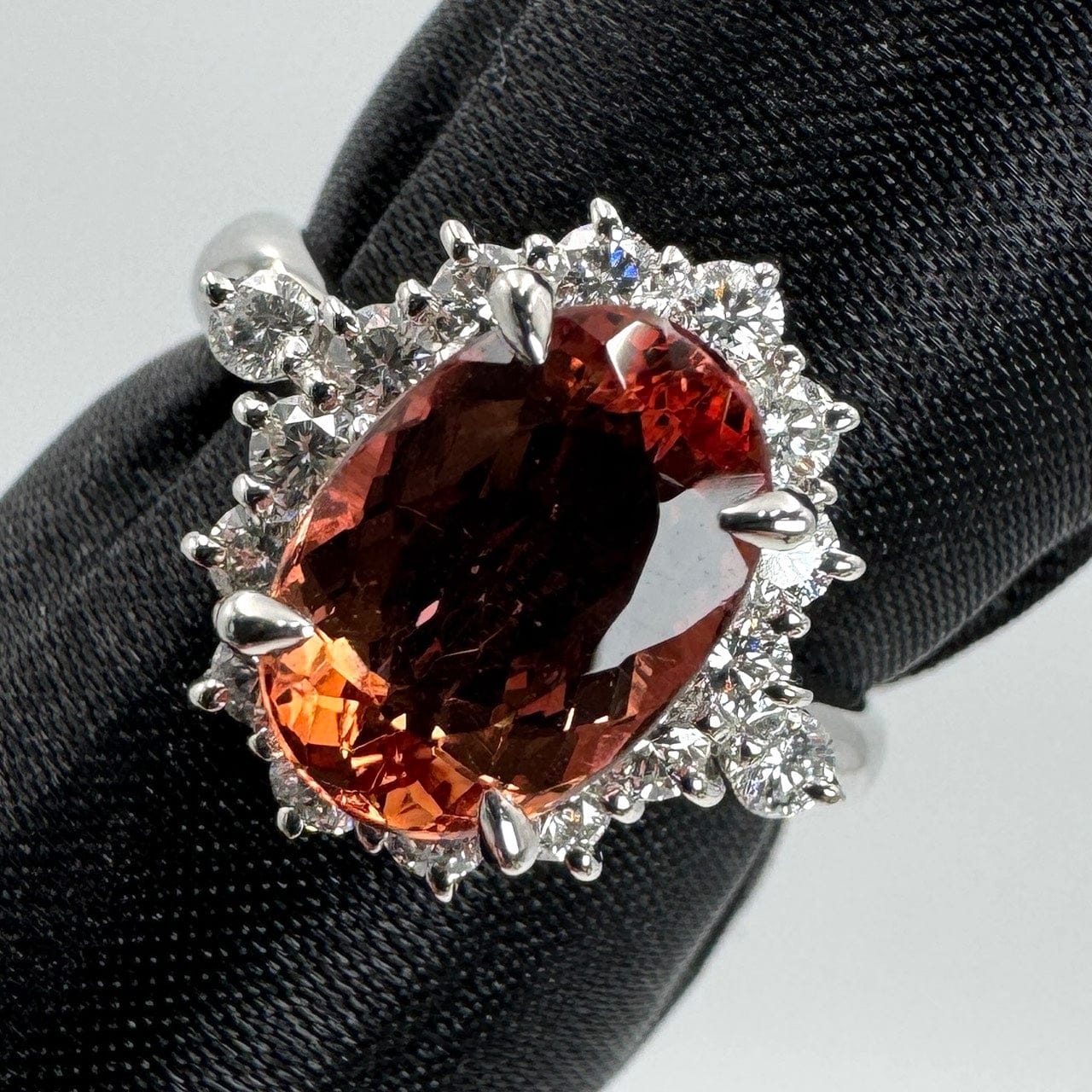 Luxury Promise Japan 48078 Pt900 Imperial T Ring 2.62 0.54 6.3 Medium