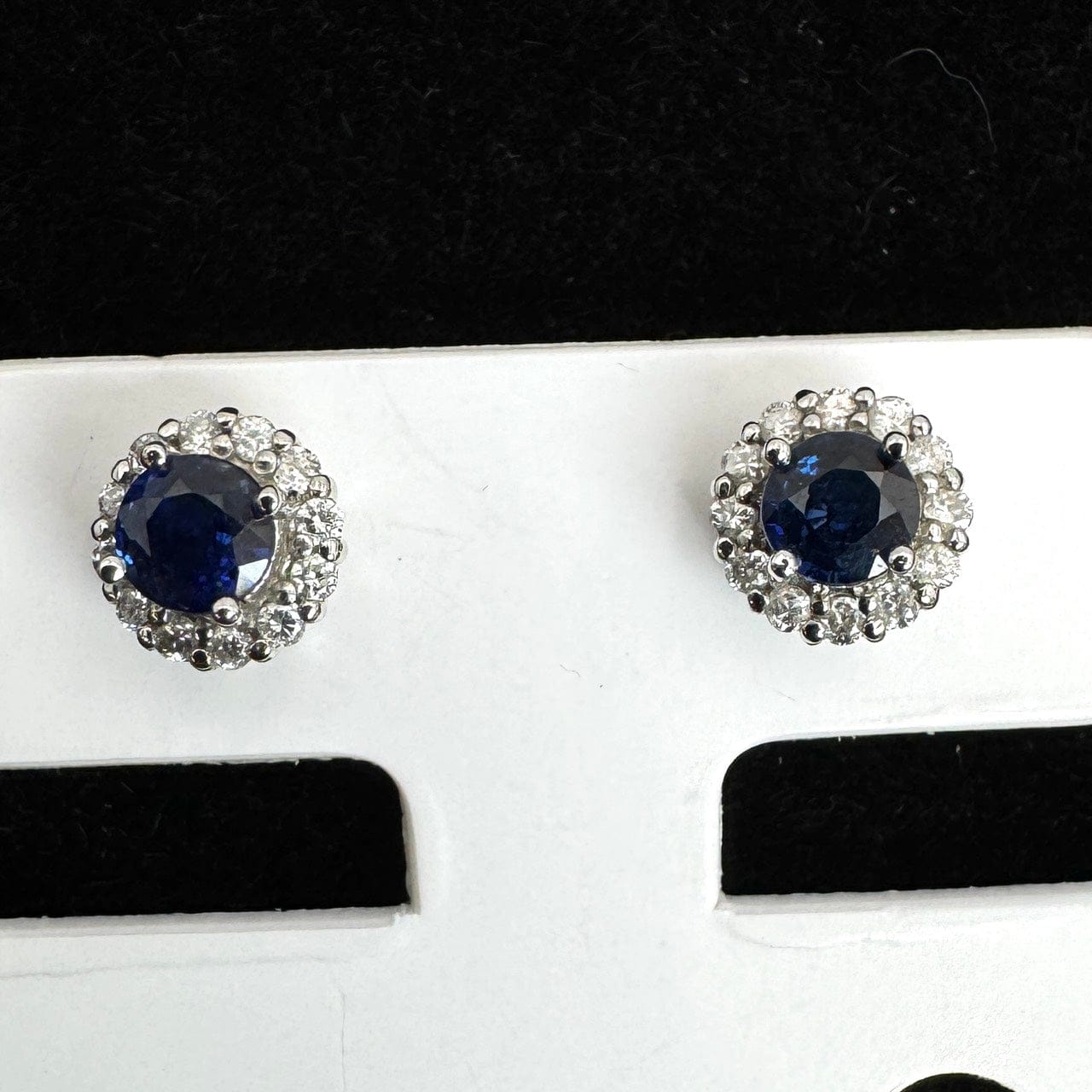 Luxury Promise Japan 48978 Pt900 Sapphire Pierced Earrings S0.33*2 D0.10*2 2g