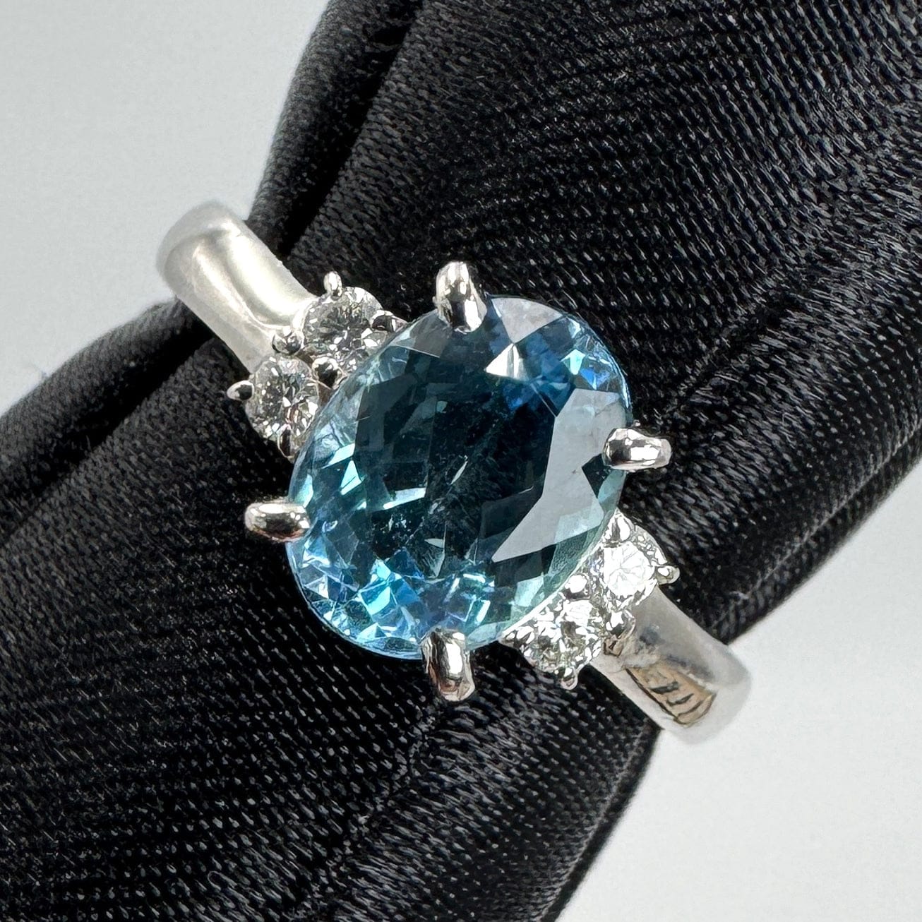 Luxury Promise Japan 49402 Pt900 Aquamarine Ring AQ1.20 D0.09 4.4g