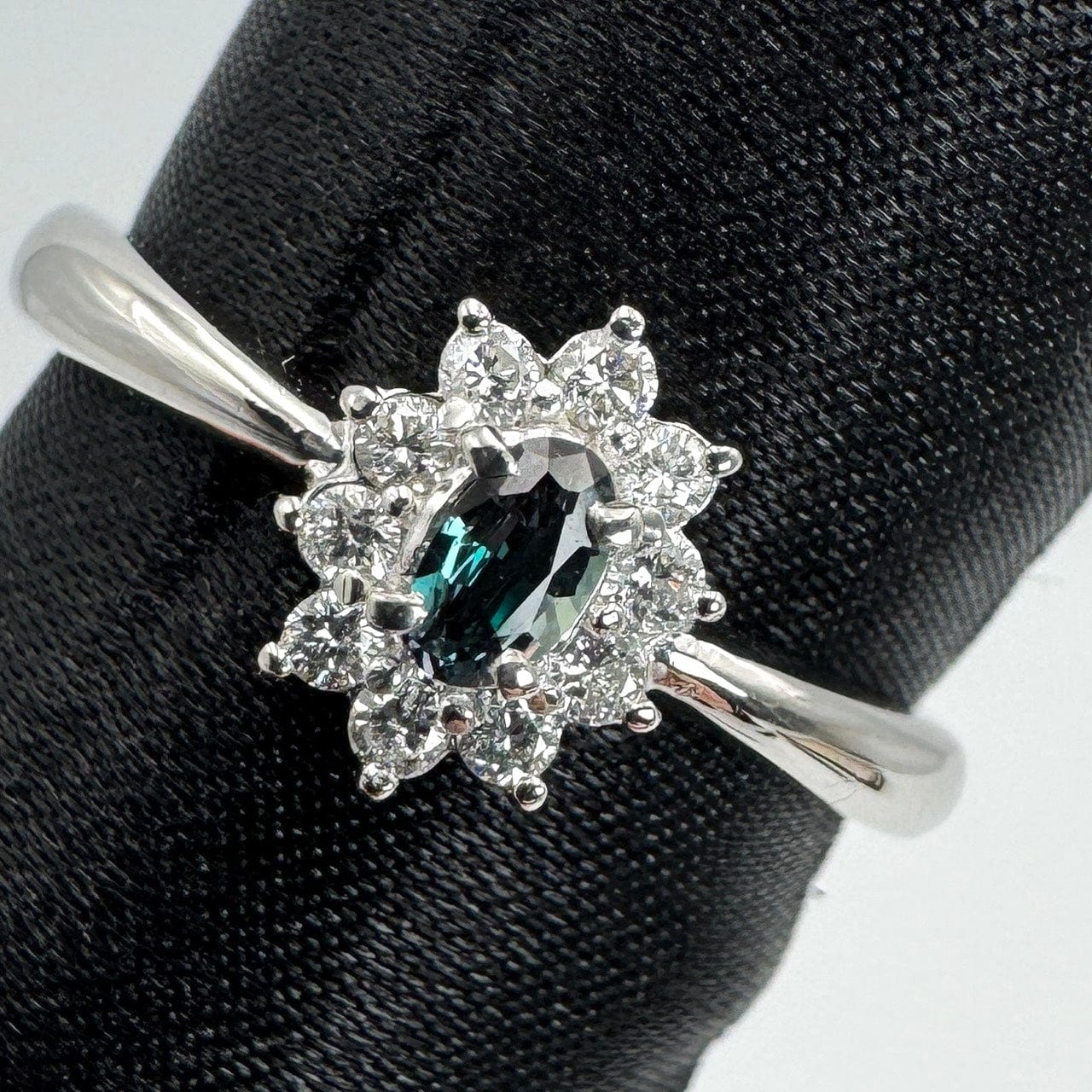 Luxury Promise Japan 49407 Pt900 Aleki Ring AL0.14 D0.19 5