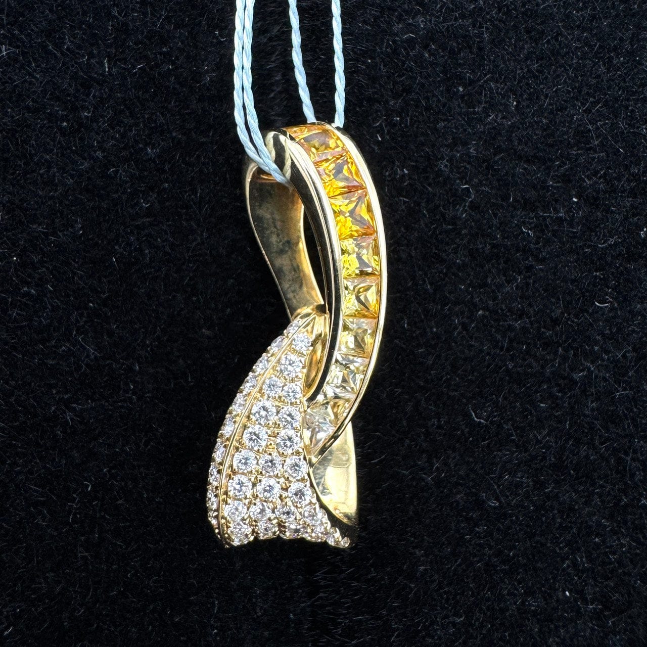 Luxury Promise Japan 49613 Jeunet YG750 Sapphire Pen Top S0.50 D0.18 2.1g