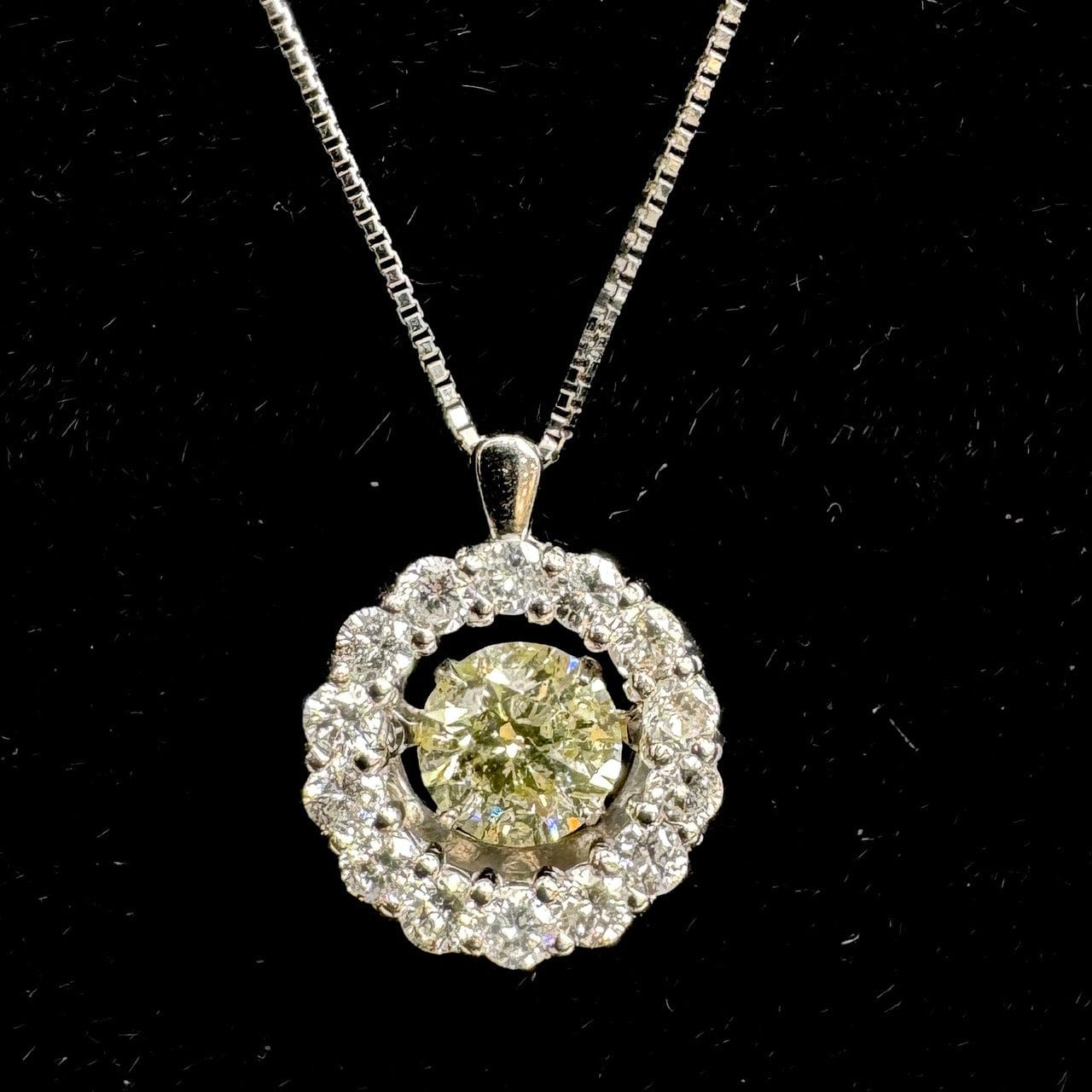 Luxury Promise Japan 49623 Pt900/850 Diamond Pen Neck D0.70 D0.53 4.5g