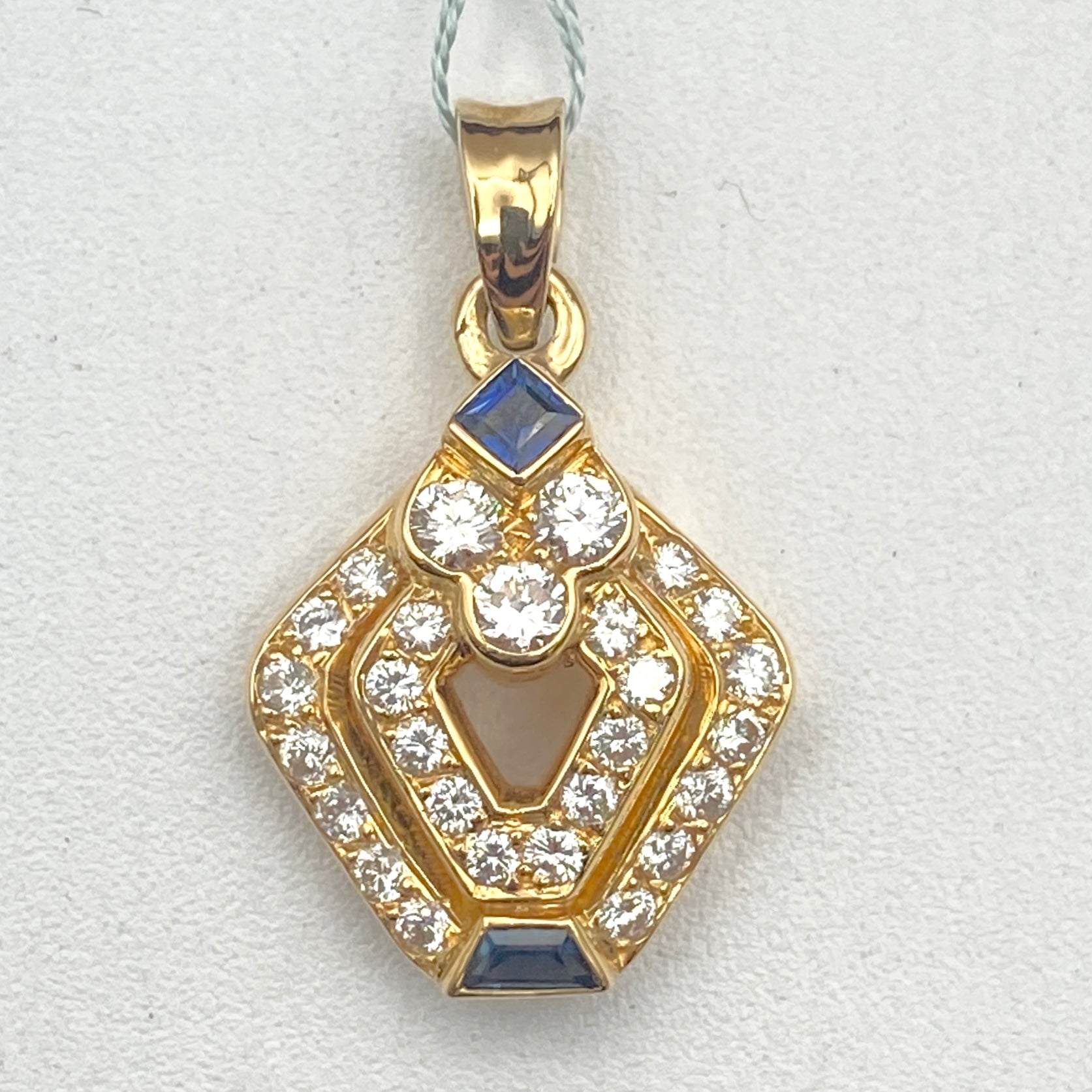 Luxury Promise Japan 50639 K18 Sapphire Pentop S0.20 D1.14 6.5g