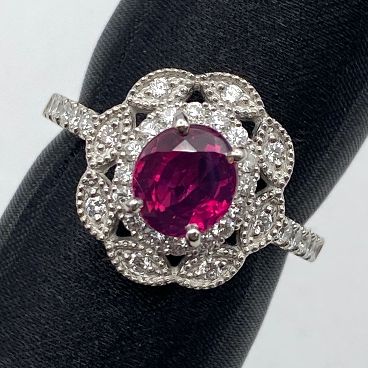 Luxury Promise Japan 50653 Pt900 Ruby Ring R1.416 D0.4 6.4g Sorting US6.5
