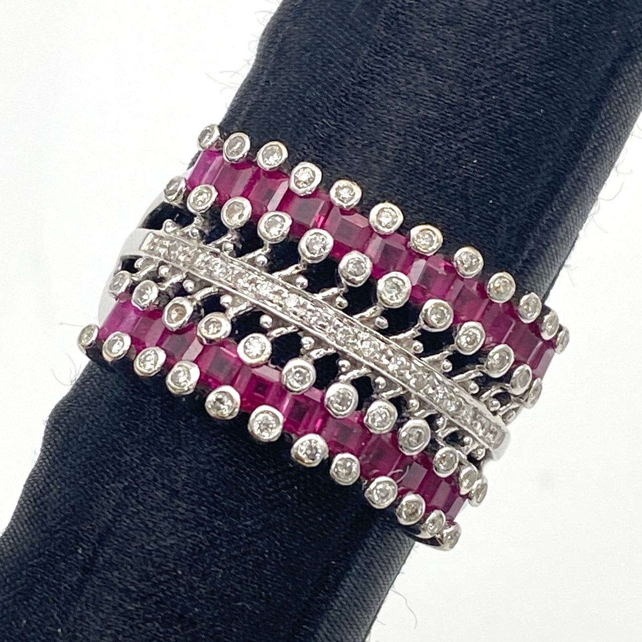 Luxury Promise Japan 750 Ruby Ring R2.61 D0.33 9.5g US8.5 53070