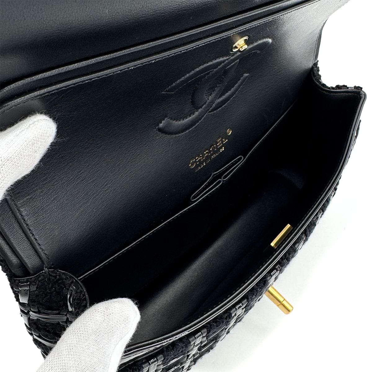 Luxury Promise Japan CHANEL BLOCK CHECK CHAIN SHOULDER BAG BLACK TWEED ENAMEL GOLD HARDWARE 90318754