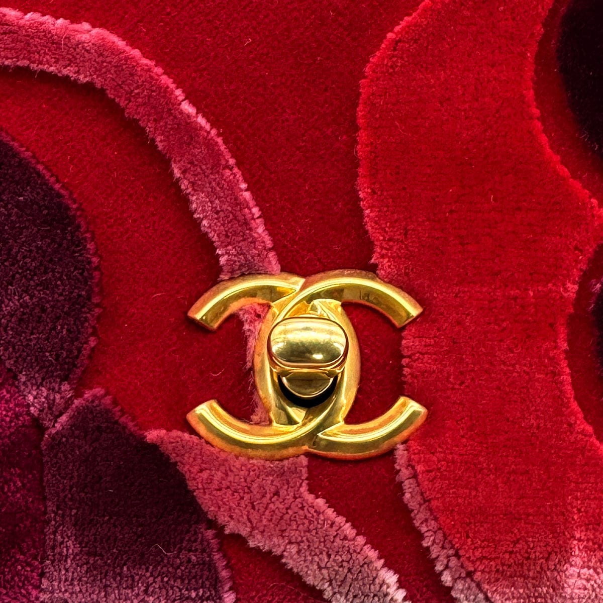 Luxury Promise Japan CHANEL CAMELLIA 2WAY CHAIN HAND SHOULDER BAG RED PINK VELVET GOLD HARDWARE 90318730