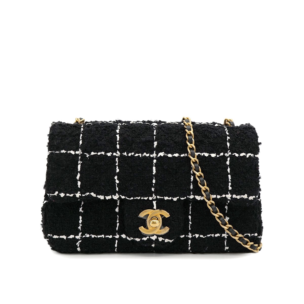 Luxury Promise Japan CHANEL COCO BALL MINI MATELASSE CHAIN SHOULDER BAG BLACK WHITE TWEED GOLD HARDWARE 90318755