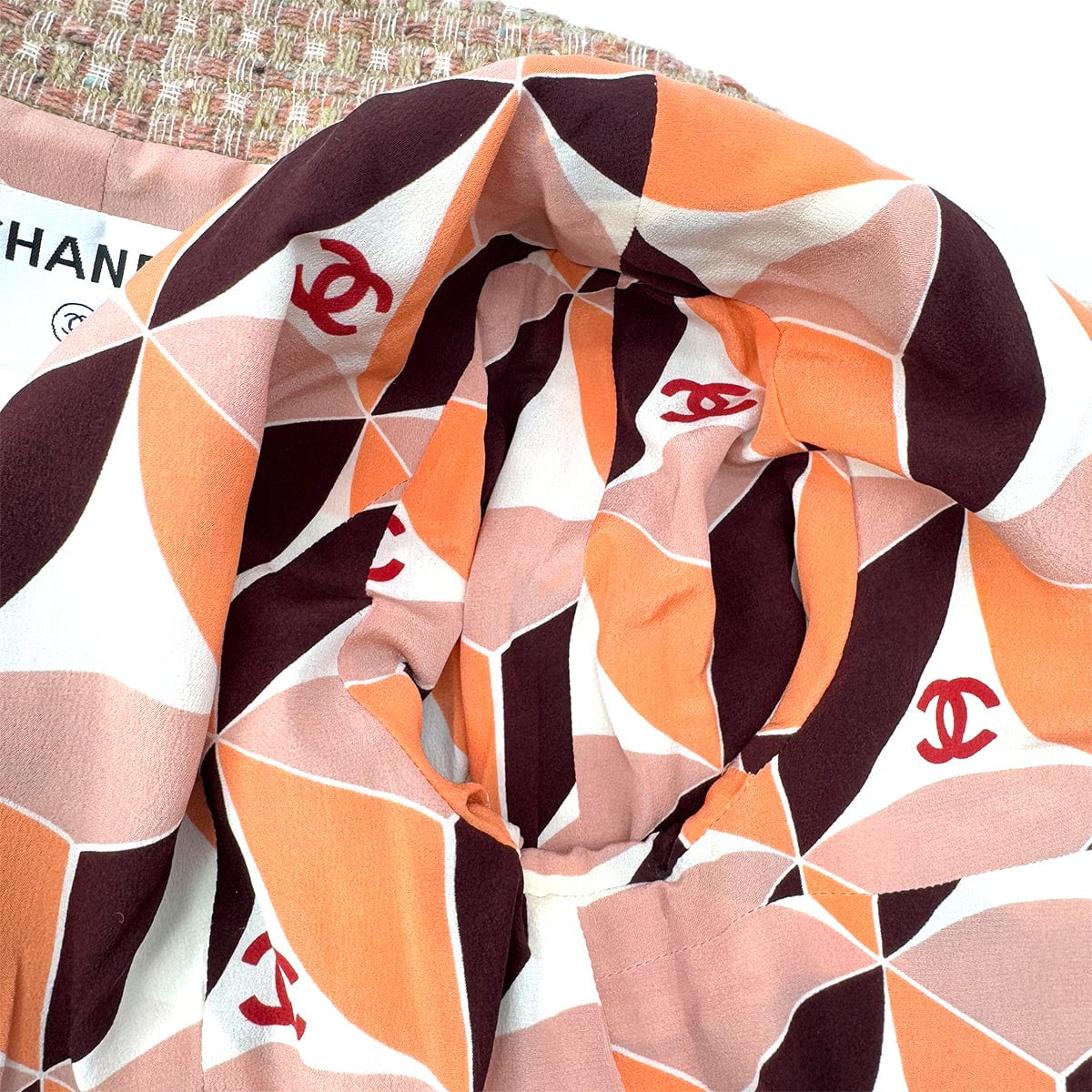 Luxury Promise Japan CHANEL COCO BUTTON TWEED JACKET ORANGE WOOL 40 01A RTW 90290316