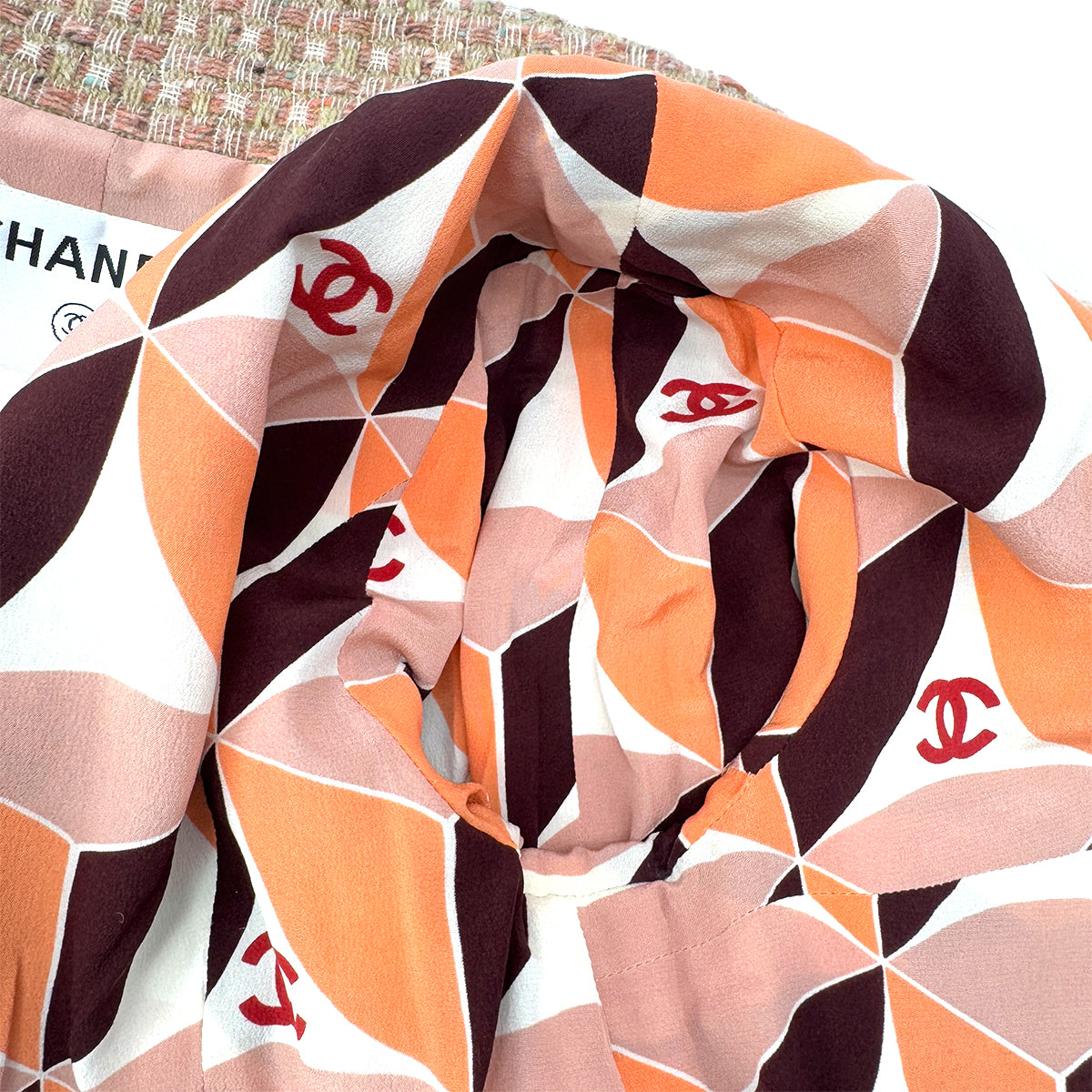 Luxury Promise Japan CHANEL COCO BUTTON TWEED JACKET ORANGE WOOL 40 01A RTW 90290316