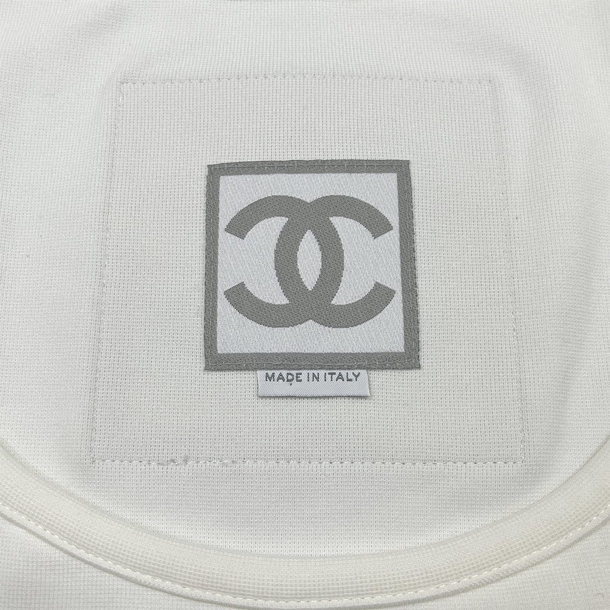Luxury Promise Japan CHANEL COCOMARK SLEEVELESS TOPS WHITE GLAY POLYAMIDE 44 01P RTW 90287076