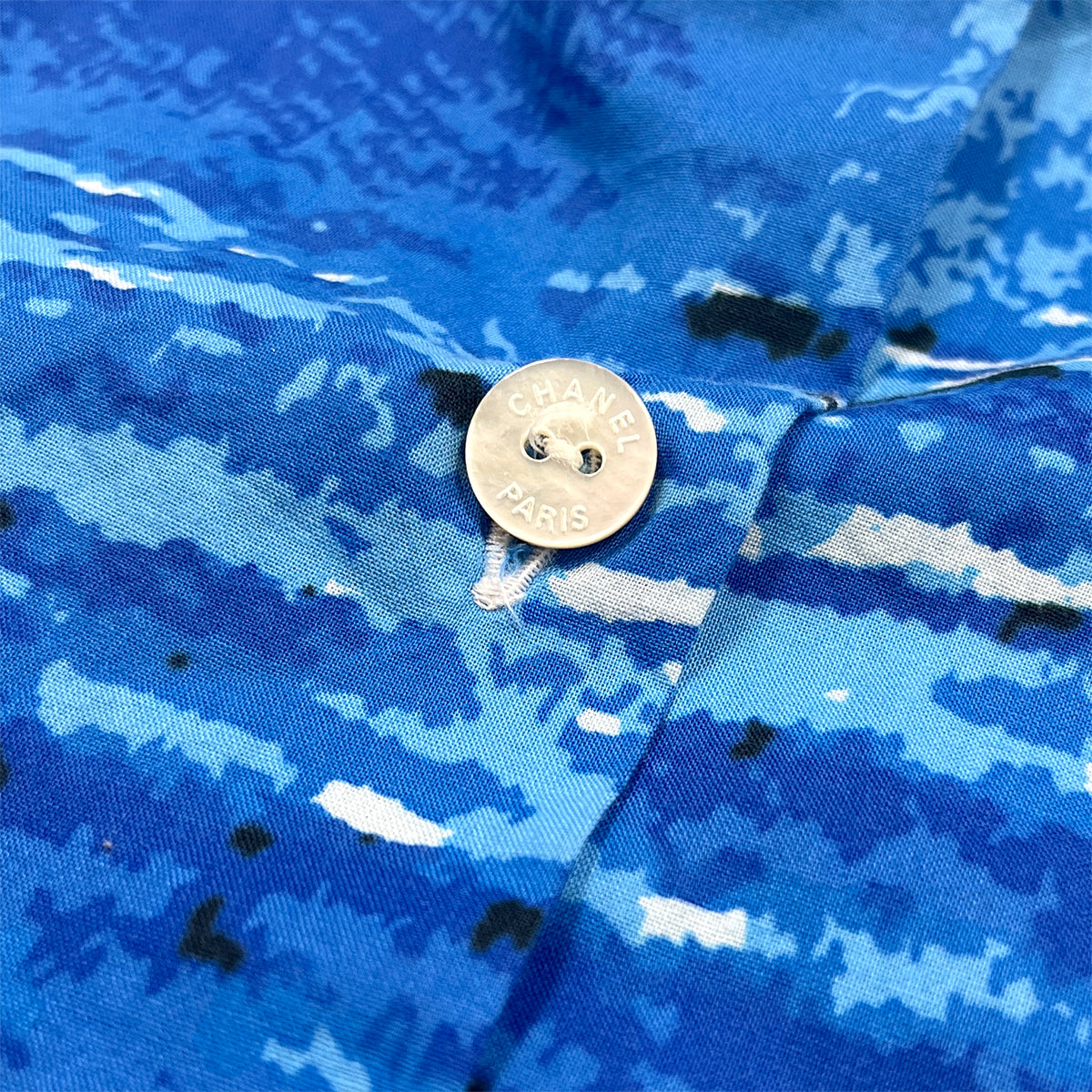 Luxury Promise Japan CHANEL COCOMARK SURF LINE 2002 SHORT SLEEVE SHIRT BLUE COTTON 38 02S RTW 90287086