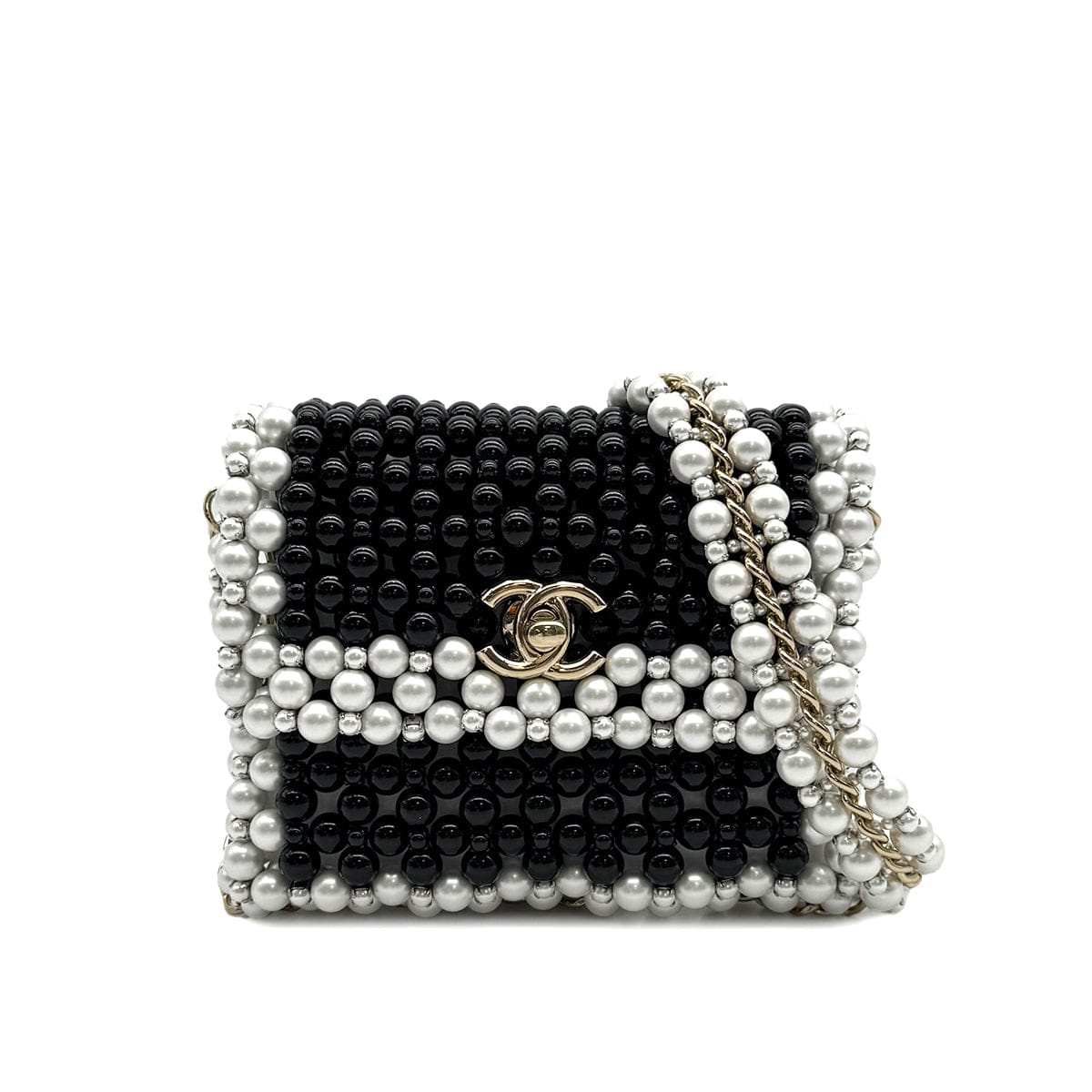 Luxury Promise Japan CHANEL FAUX PEARL CHAIN SHOULDER BAG WHITE BLACK GOLD HARDWARE 90317003