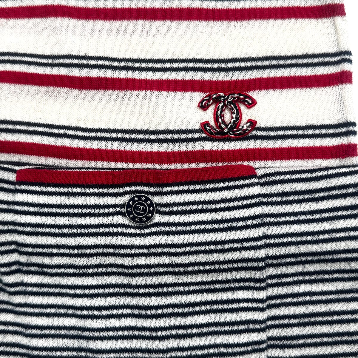 Luxury Promise Japan CHANEL LONG CARDIGAN BORDER PATTERN BEIGE RED BLACK WOOL 38 P45 RTW 90284016