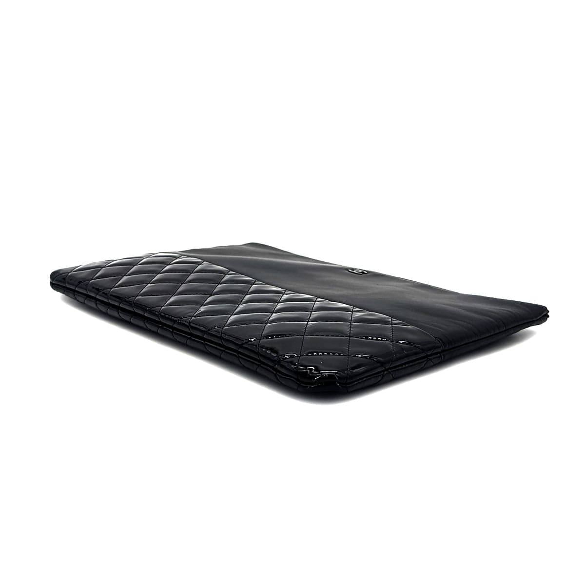 Luxury Promise Japan CHANEL MATELASSE CLUTCH BAG BLACK ENAMEL LEATHER 90283110