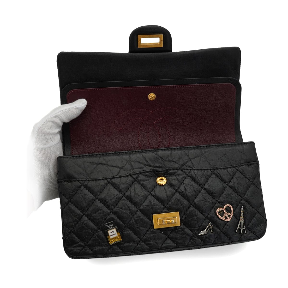 Luxury Promise Japan CHANEL MATERASSE 2.55 ICON CHARM CHAIN SHOULDER BAG BLACK LEATHER GOLD HARDWARE 90345064